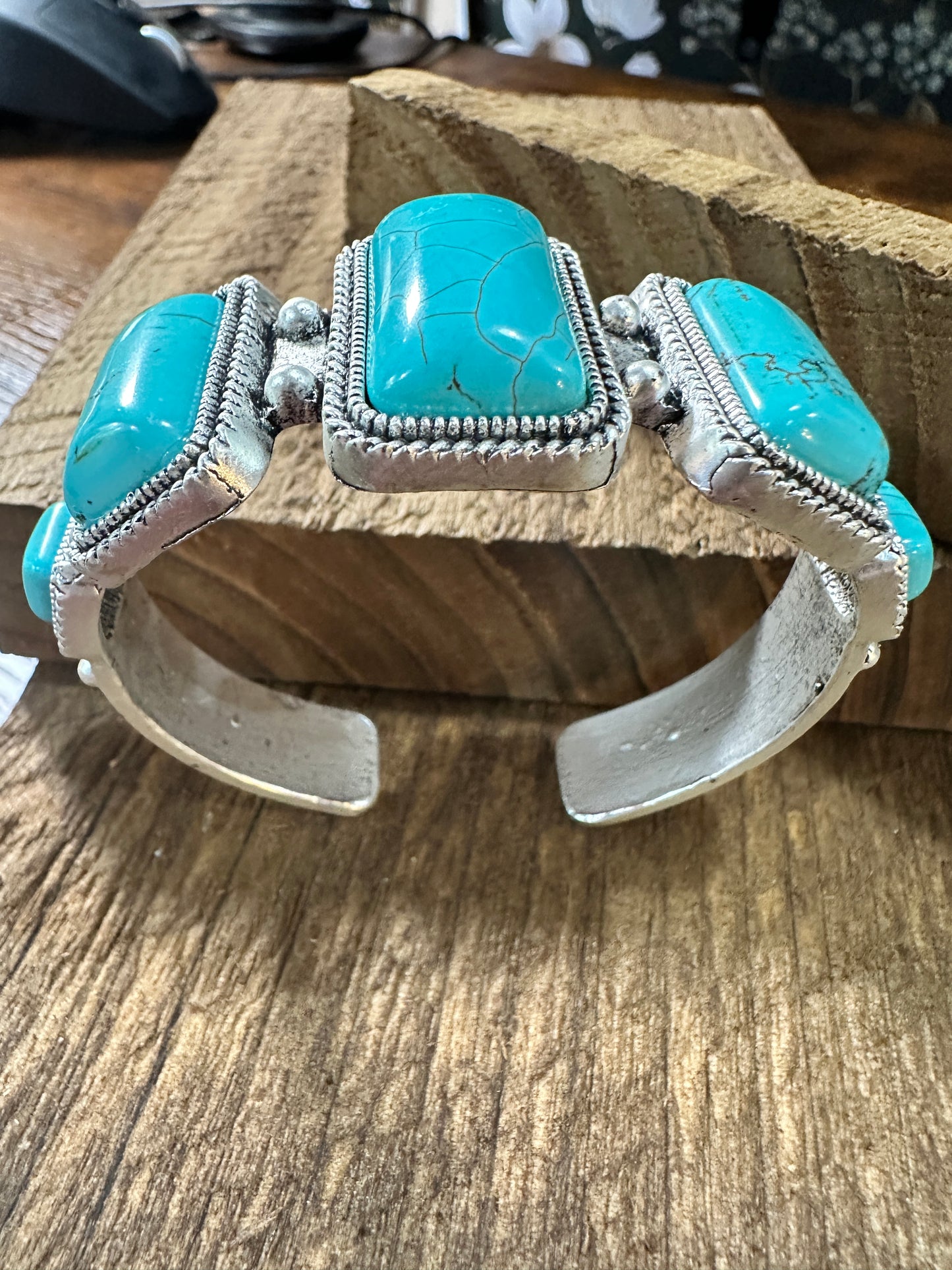 Turquoise Cuff Bracelet - Elegant Navajo Design, Boho Southwestern Silver Elegant