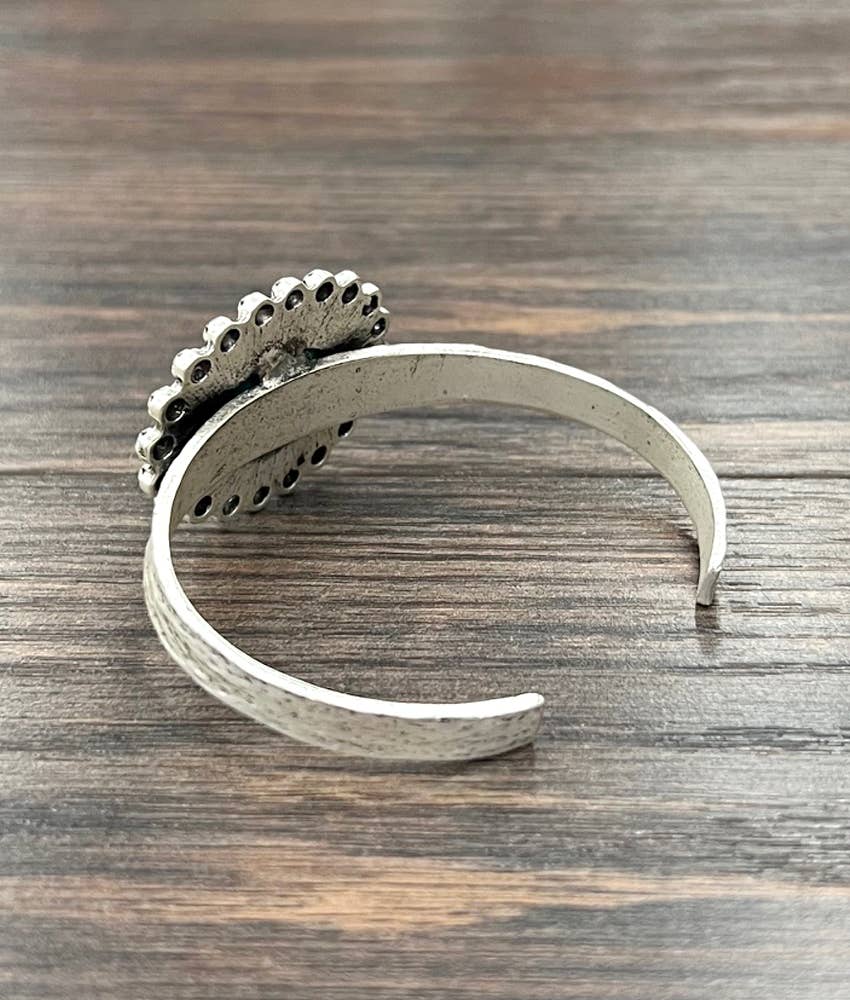 Navajo Style Turquoise Cuff Bracelet Natural Stone Antique Silver Plate Silver Elegant
