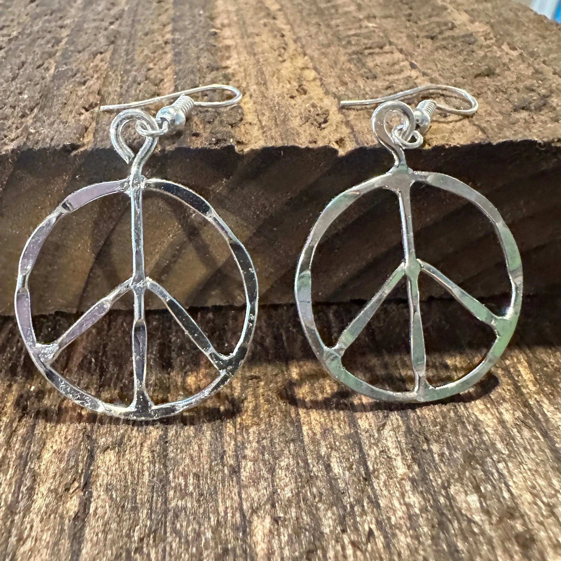Handmade Artesian Hippie Silver Plated Peace Sign Drop Wire Earrings, Gift Box - Silver Elegant