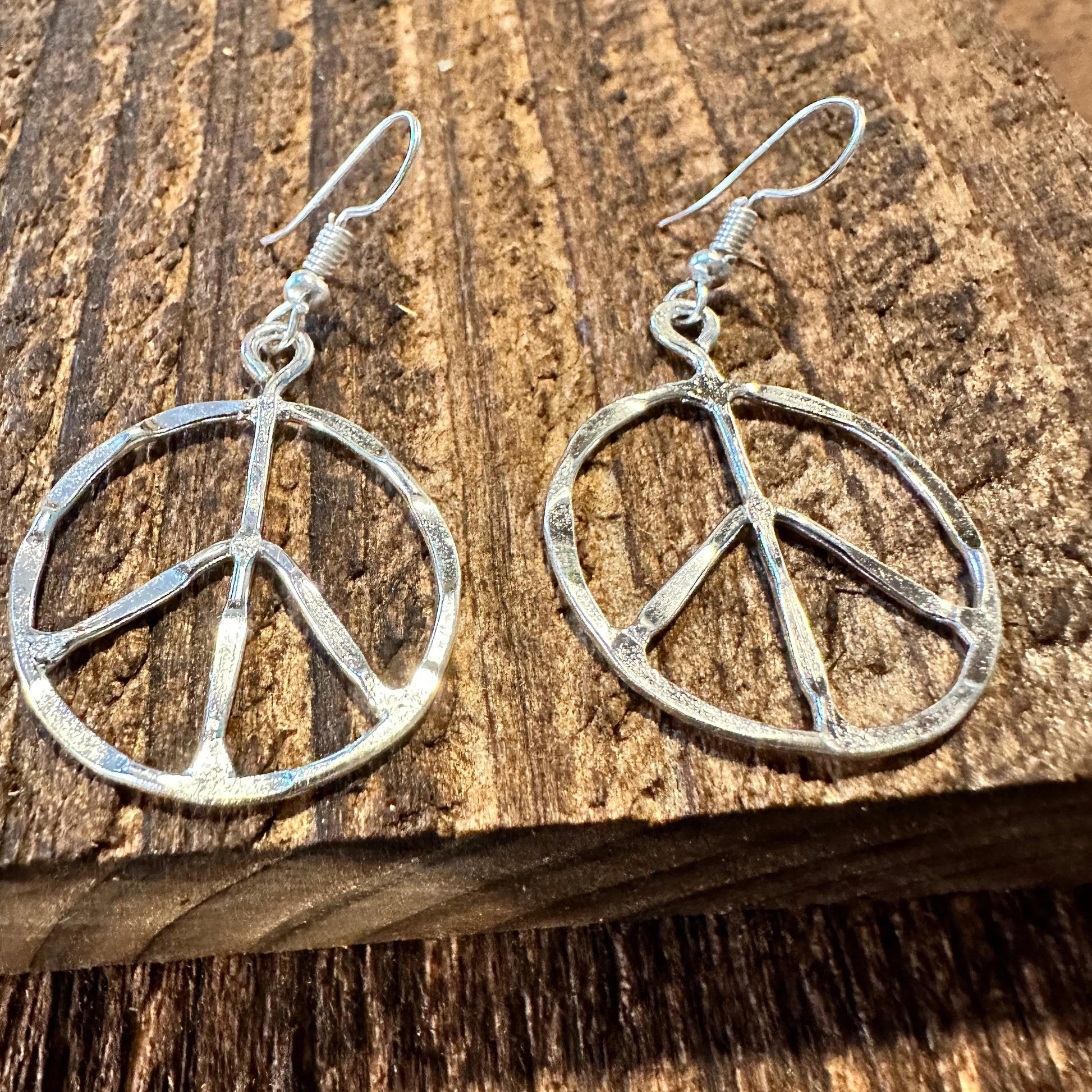 Handmade Artesian Hippie Silver Plated Peace Sign Drop Wire Earrings, Gift Box - Silver Elegant