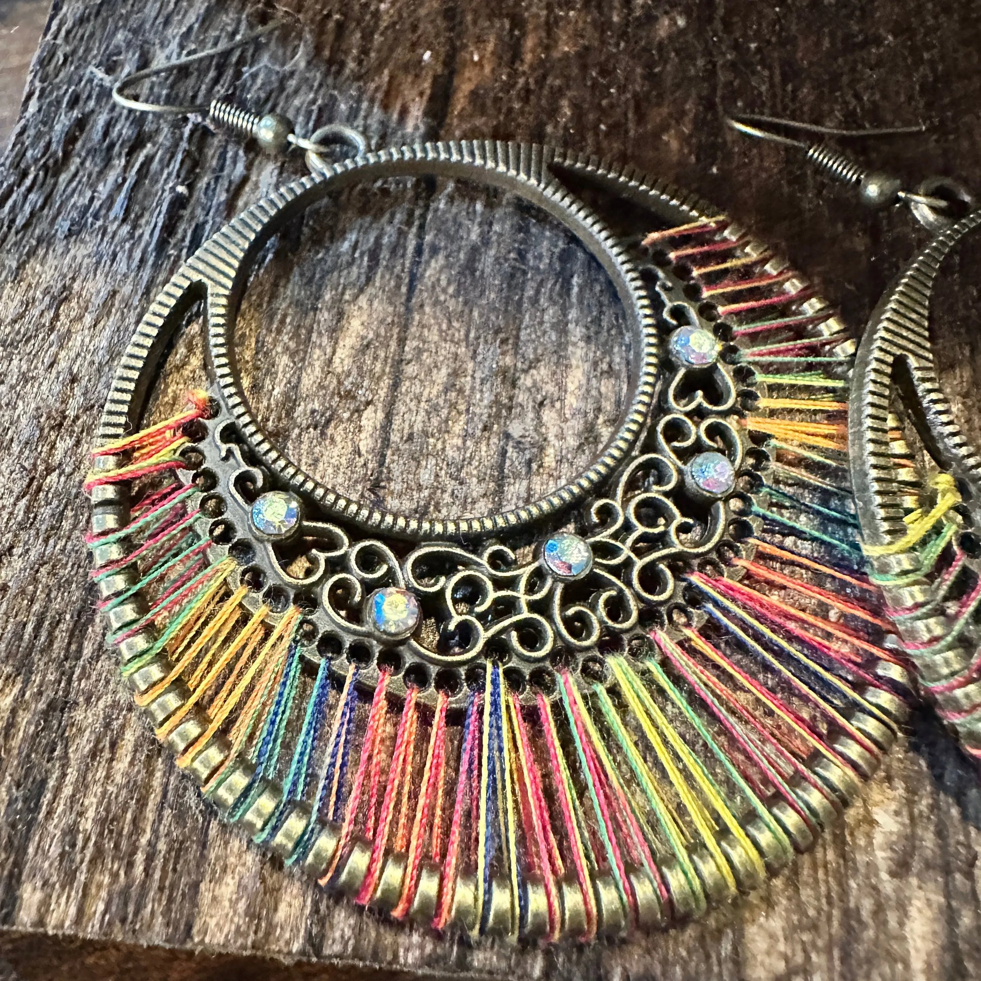 Boho Hippie Cowgirl Threaded Loop Wire Drop Earrings, Multicolor, Gift Box - Silver Elegant