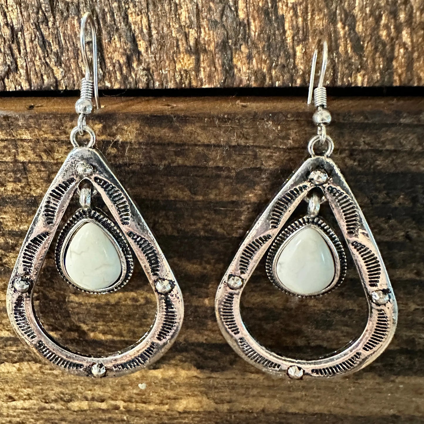 Boho Hippie Cowgirl Western Stamped White Stone Teardrop Silver Earrings, Gift Box - Silver Elegant