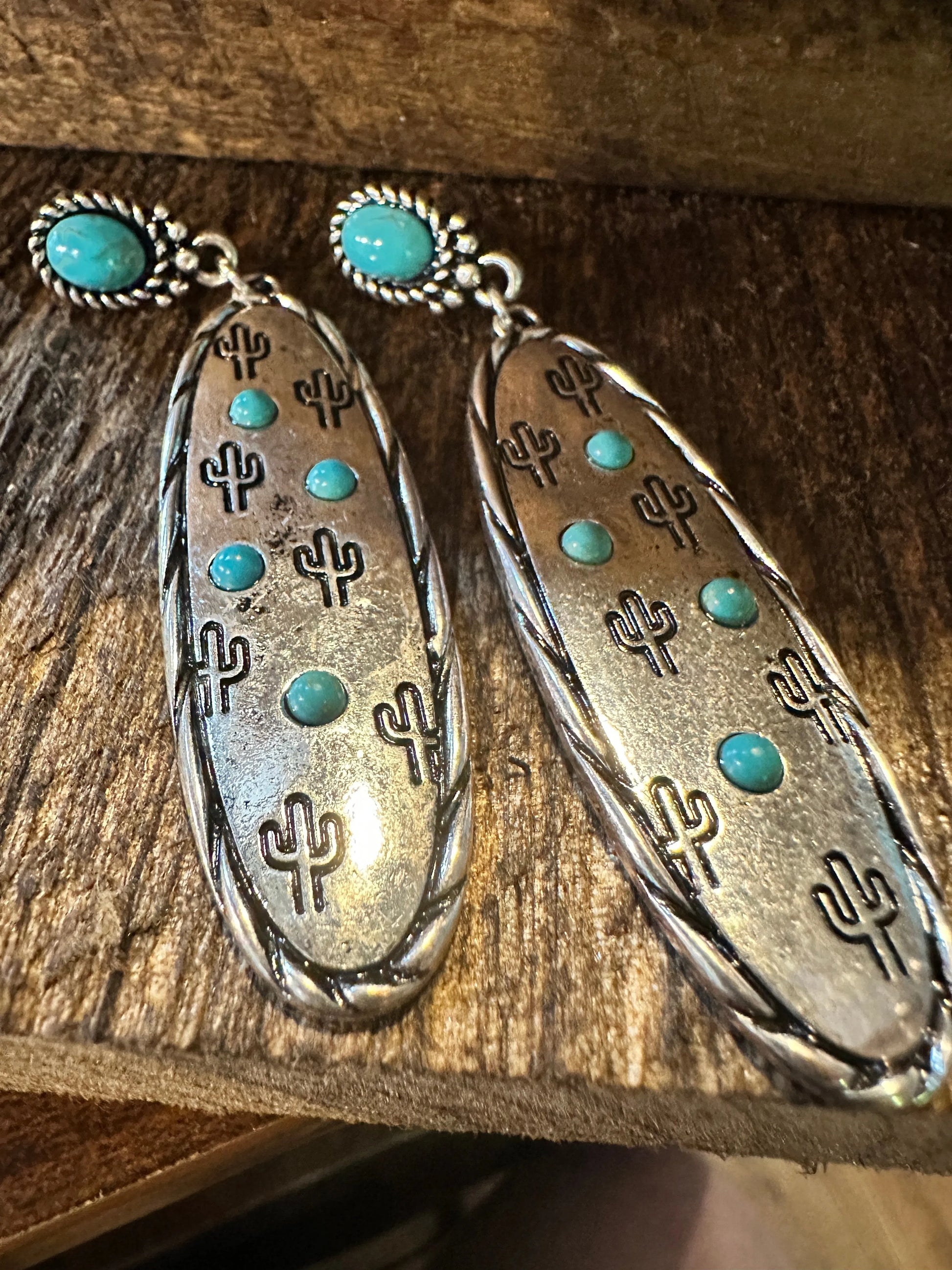 Boho Hippie Cowgirl Western Stamped Stone Silver Earrings - Cactus Turquoise, Gift Box - Silver Elegant