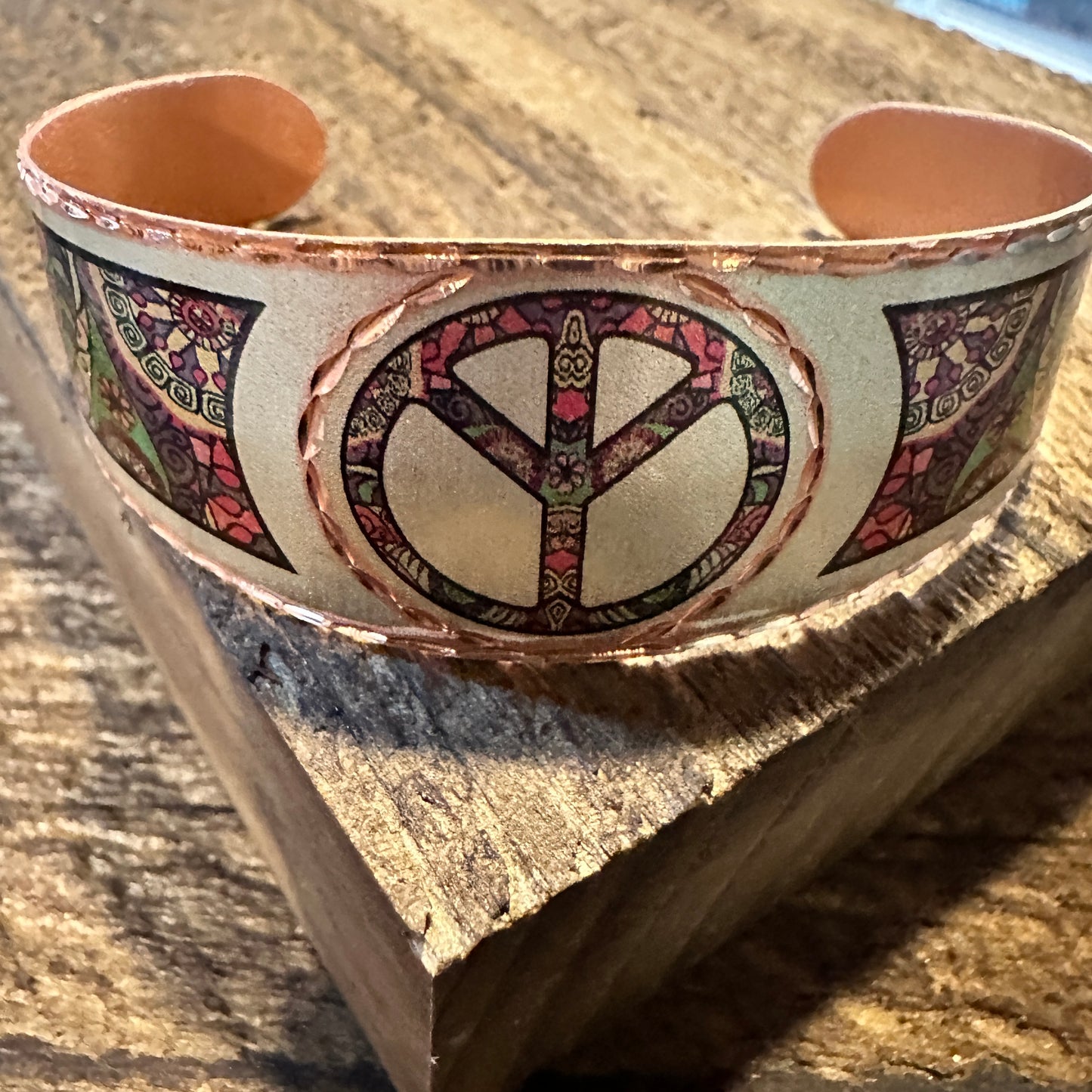 Handmade Boho Copper Wide Cuff Bracelet, Diamond Cut Hippie Peace Design, Gift Box - Silver Elegant