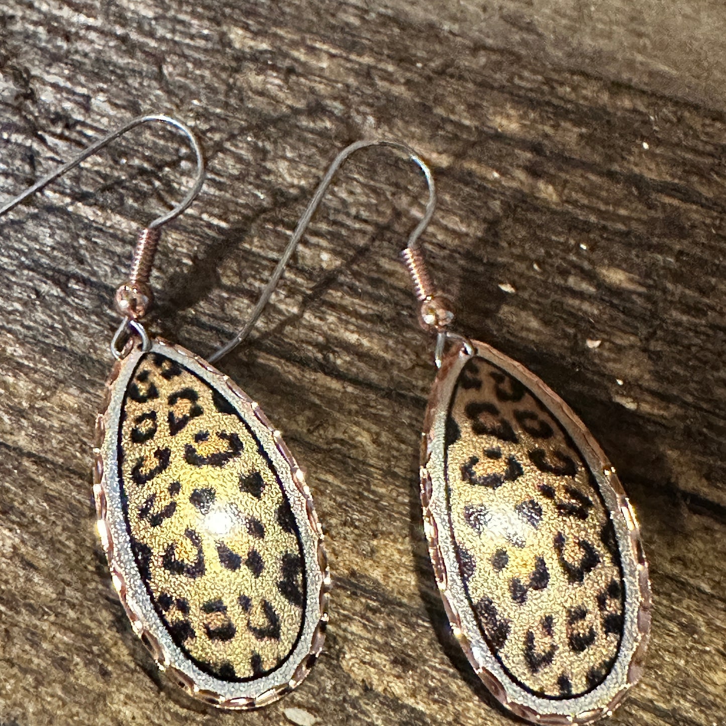 Handmade Boho Copper Earrings, Leopard Wire Drop Earrings, Gift Box - Silver Elegant