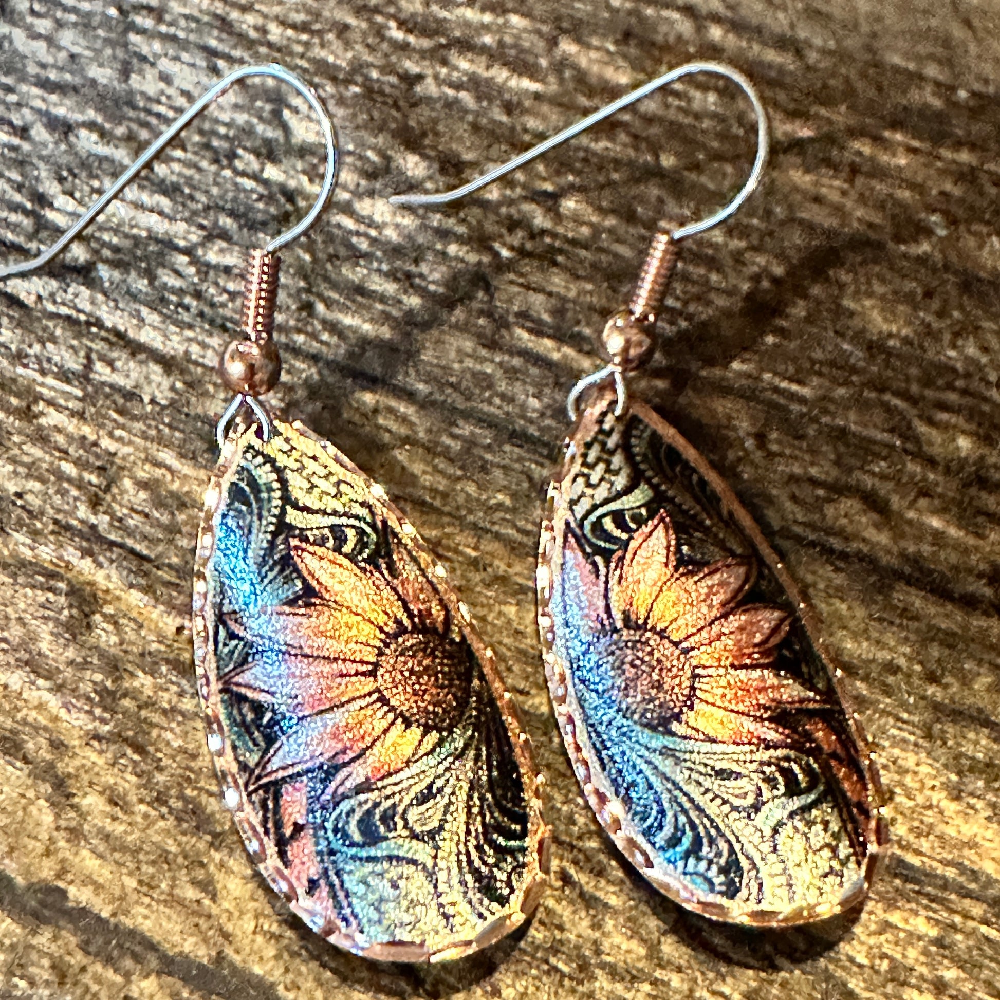 Handmade Boho Copper Earrings, Diamond Cut Sunflower Native American Earrings, Gift Box - Silver Elegant