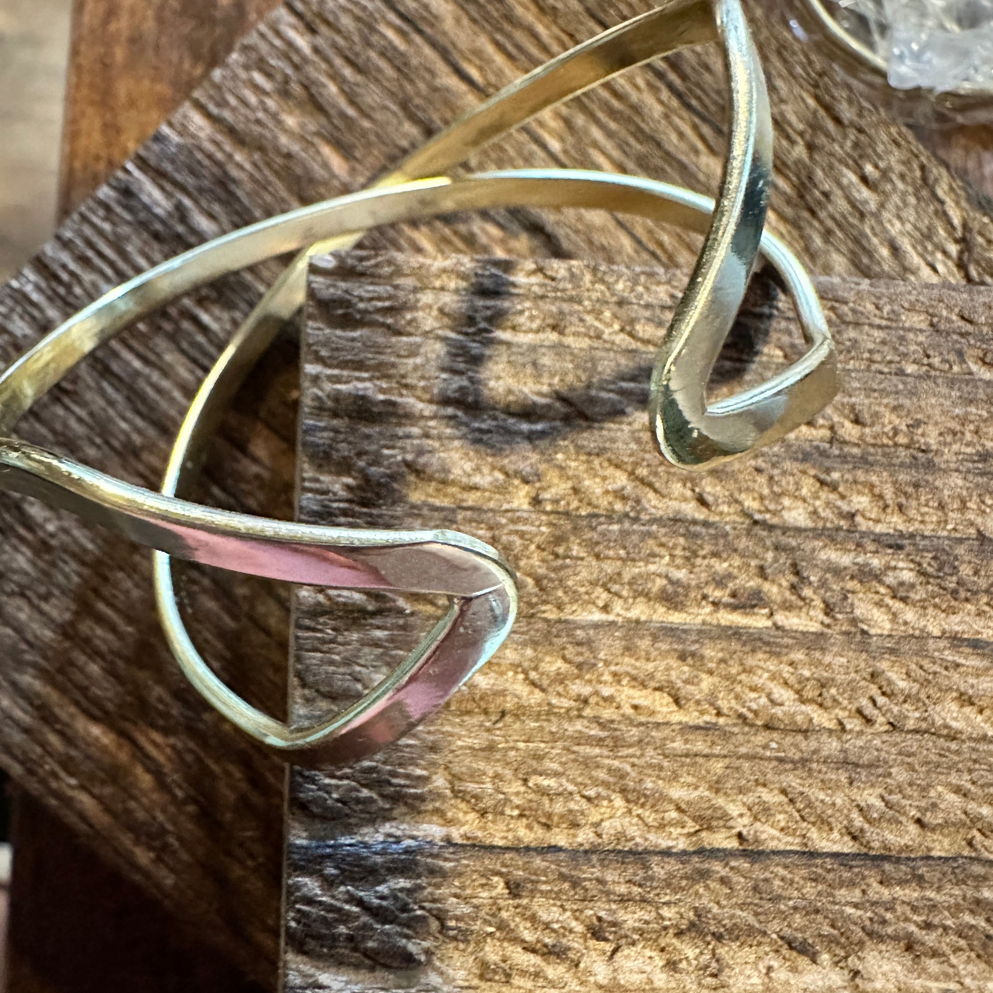 Handcrafted Boho Gold Plated Adjustable Cuff Bracelet - Narrow Single X - Gift Box - Silver Elegant