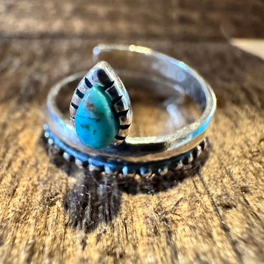 Native American Bipana Turquoise Ring, Genuine Sterling Silver & Turquoise Stone, Gift Box - Silver Elegant