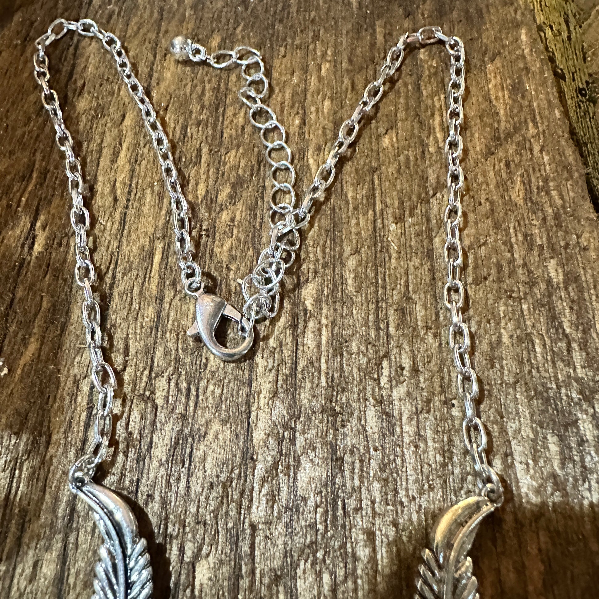 Bohemian Willow Leaf Turquoise Cabochon Jewelry Set: Necklace & Earrings Silver Elegant