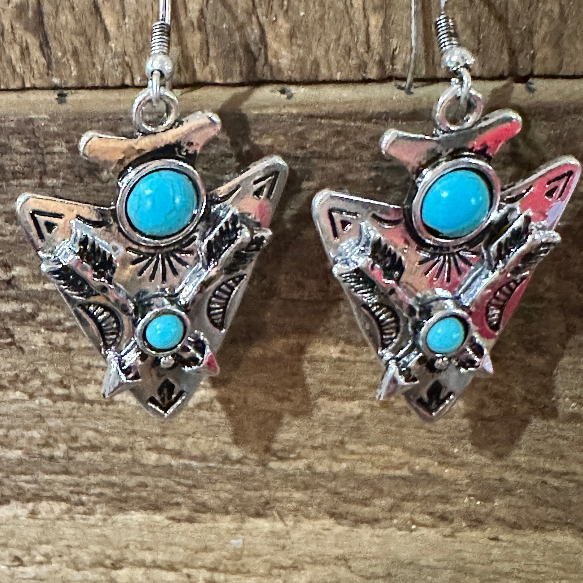 Boho Chic Turquoise-Embellished Native Arrowhead Dangle Earrings, Gift Box Silver Elegant