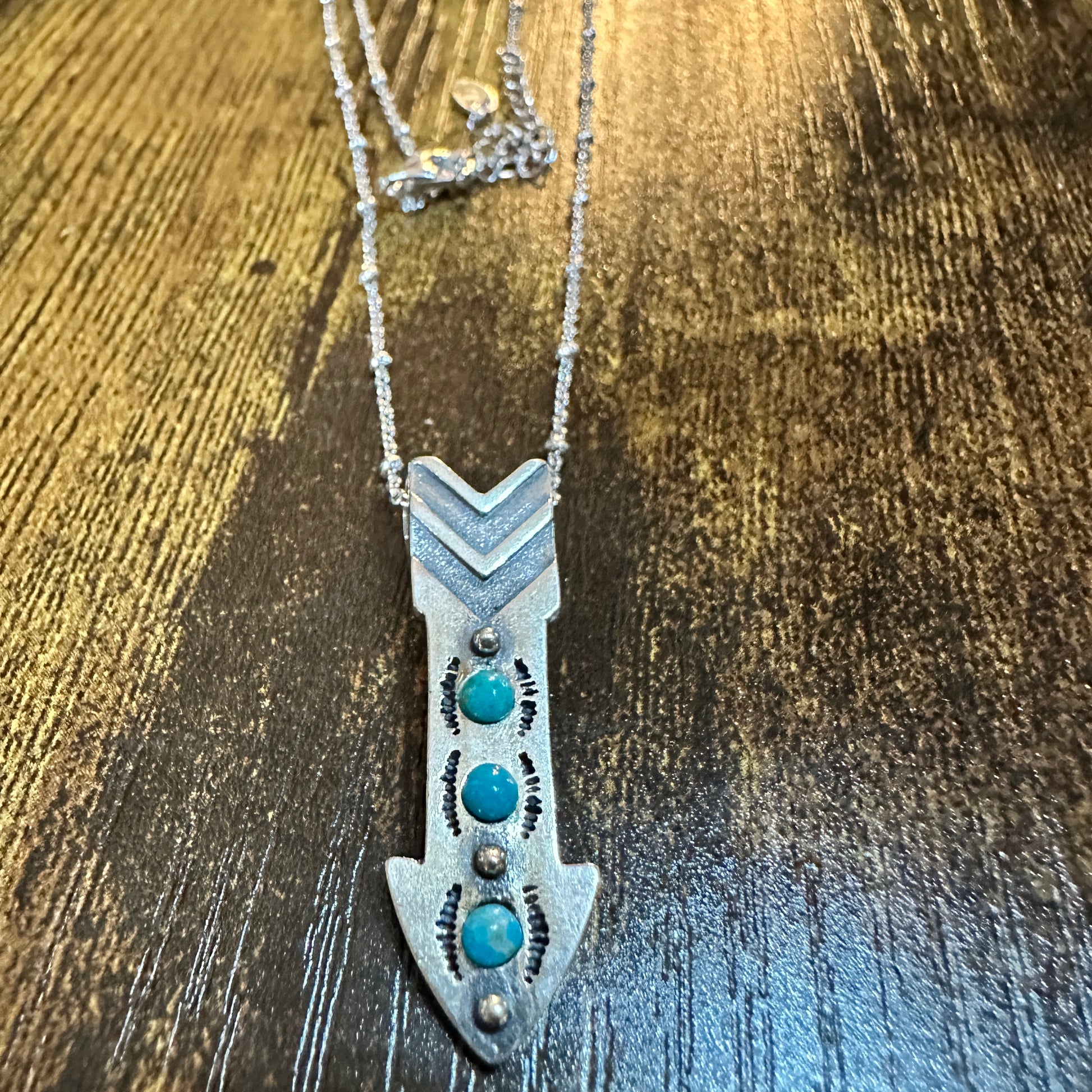 Native Inspired Arrowhead Turquoise Pendant Necklace in Sterling Silver, Gift Box Silver Elegant