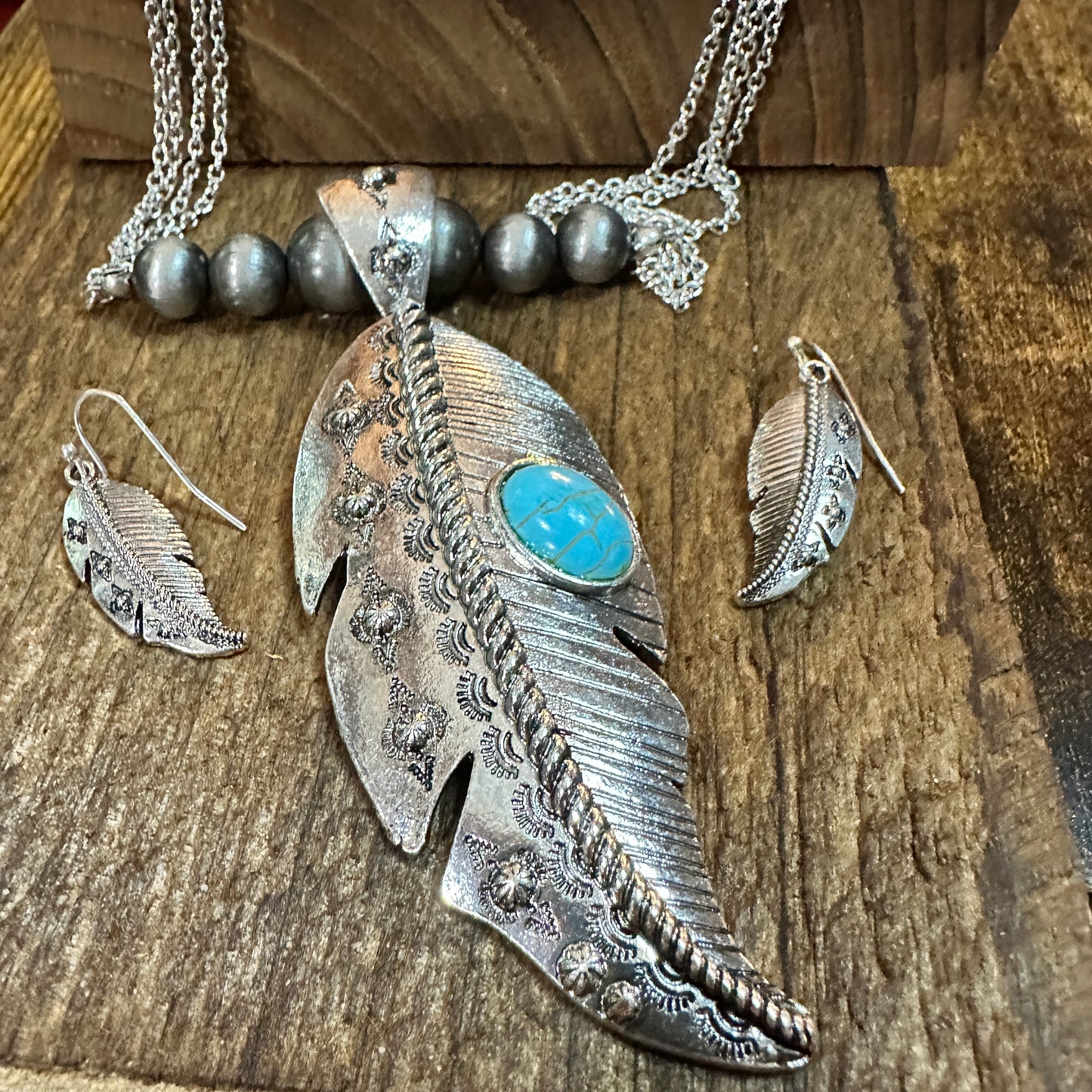 Large Feather Pendant Western Necklace and Earrings Set Silver Elegant