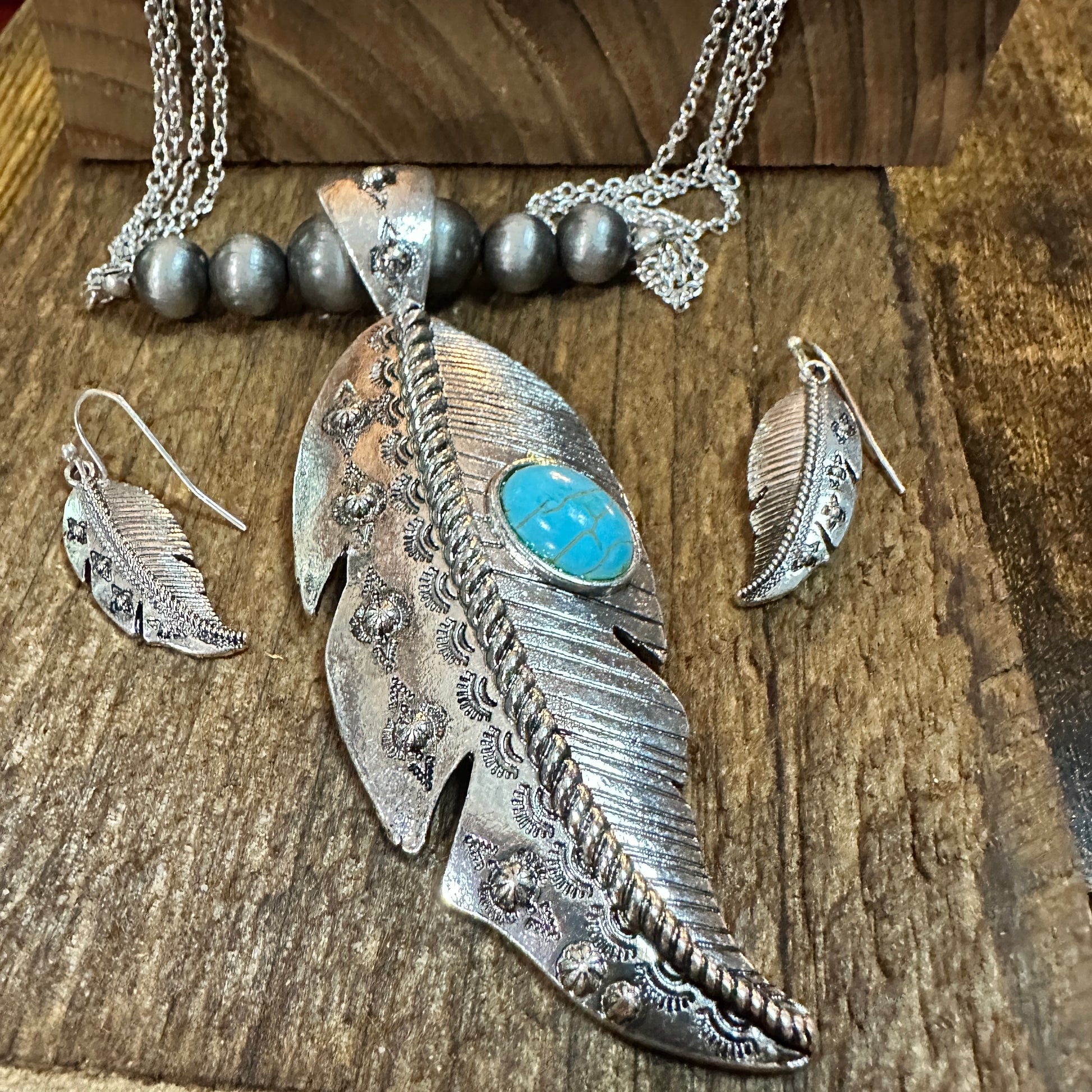Large Feather Pendant Western Necklace and Earrings Set Silver Elegant