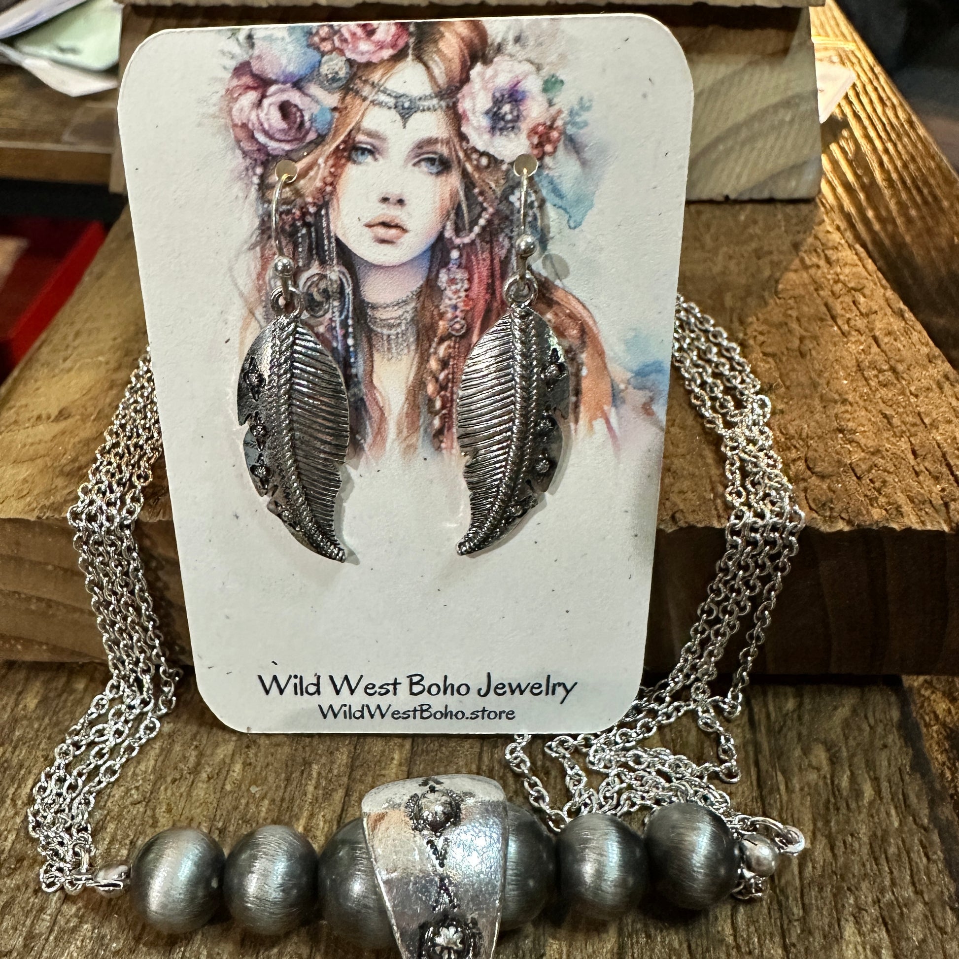 Large Feather Pendant Western Necklace and Earrings Set Silver Elegant