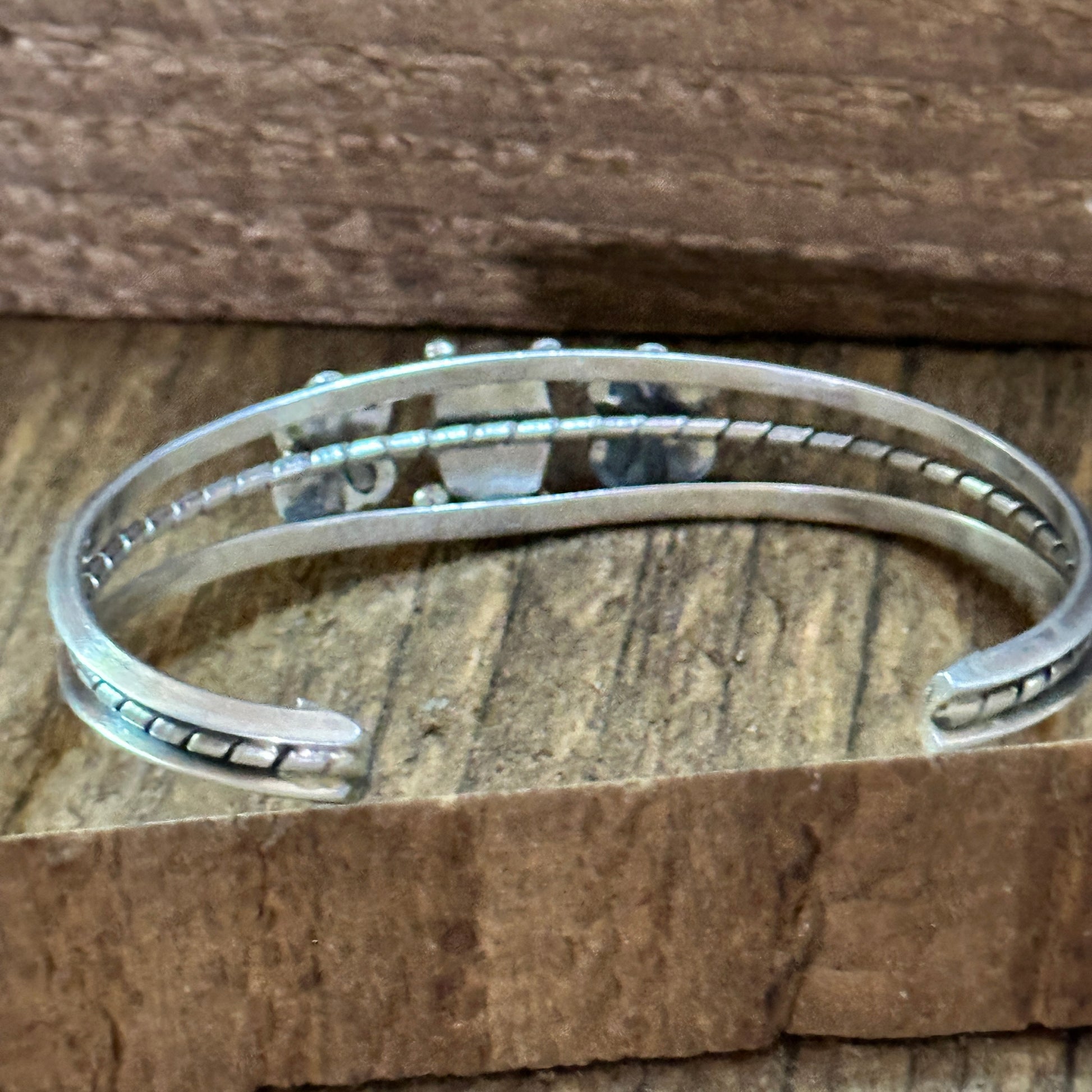 Navajo Style Sterling Cuff & Kingman Turquoise Floral Cuff Bracelet, Gift Box Silver Elegant