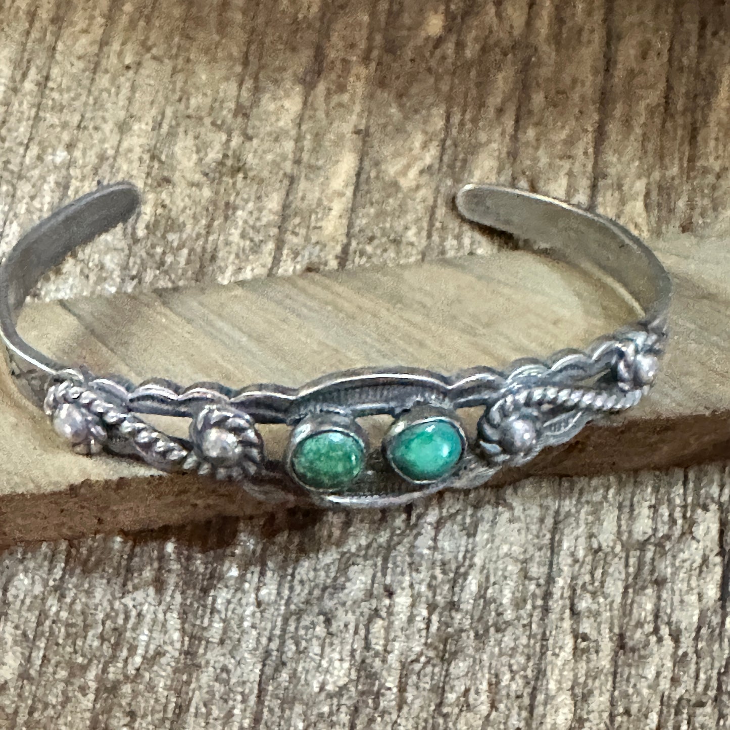 Handmade Navajo Style Pink Dream Mojave Sterling Silver Cuff Bracelet Natural Stone Silver Elegant