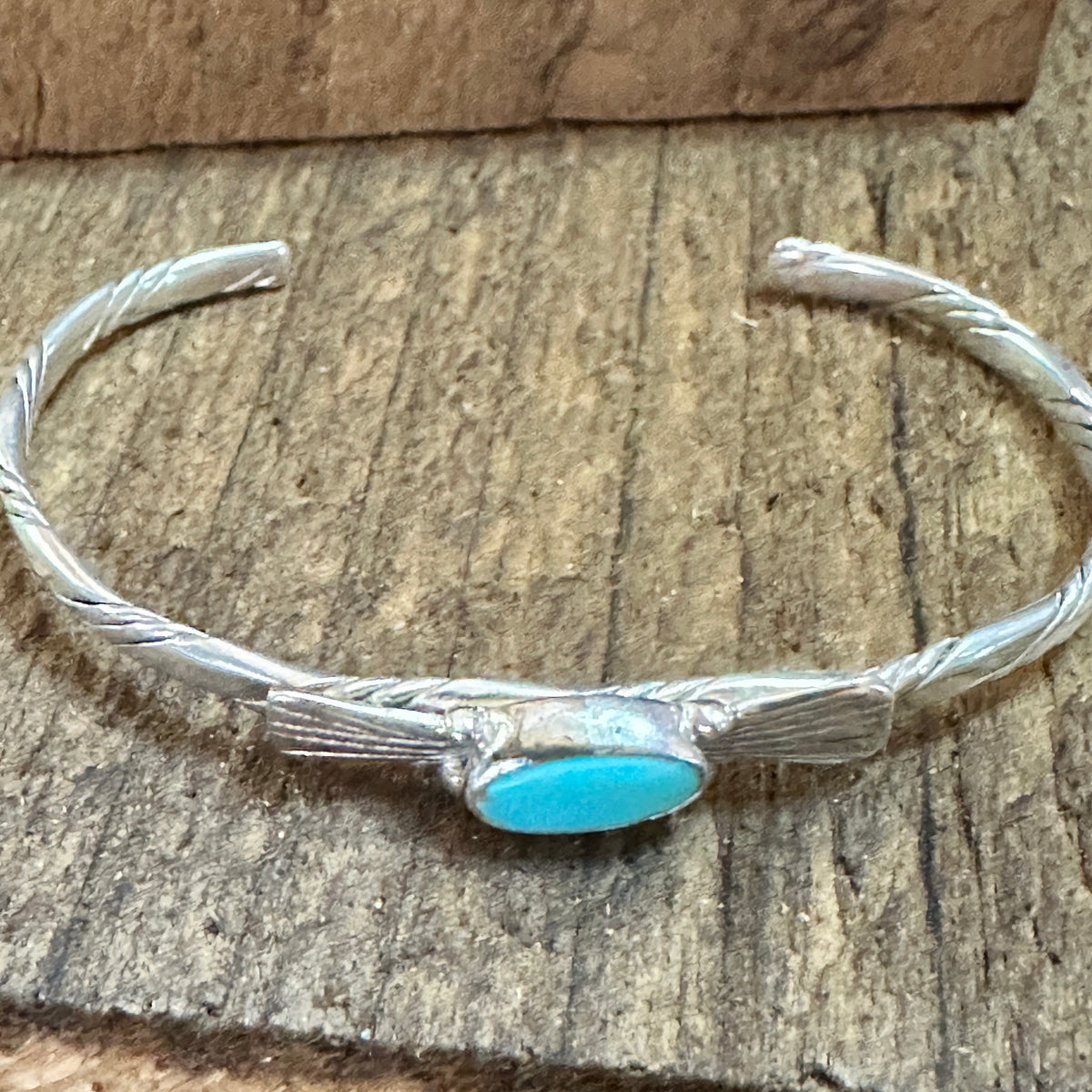 Navajo Style Sterling Silver & Kingman Turquoise Cuff Bracelet, Stamped Silver Elegant