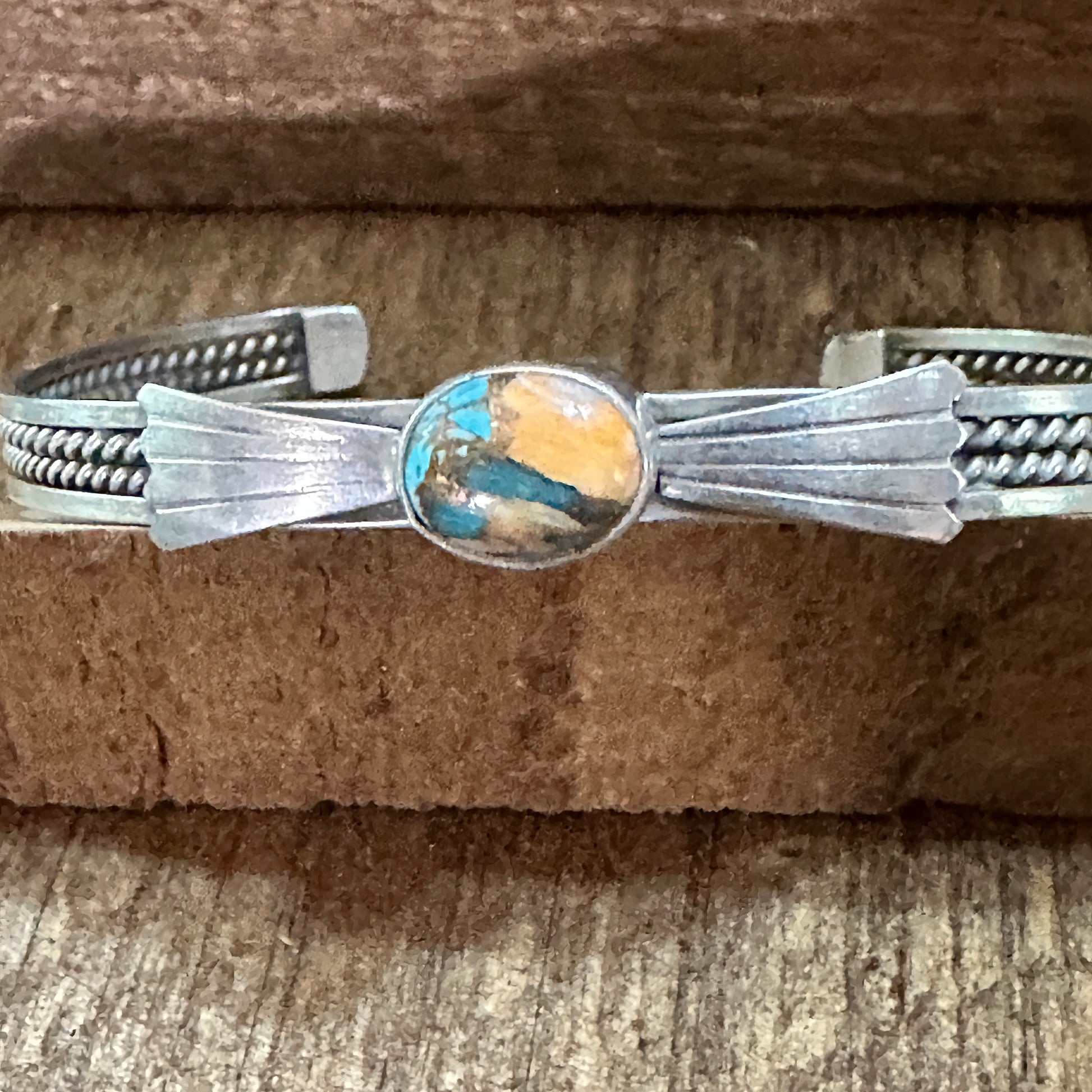 Handmade Navajo Style Pink Dream Mojave Sterling Silver Cuff Bracelet, Natural Stone Silver Elegant