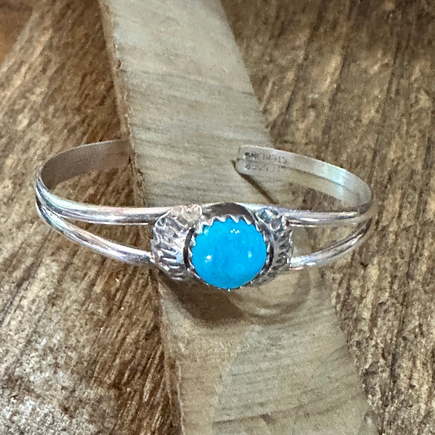 Handmade Navajo Style Sterling Silver & Turquoise Baby Cluster Cuff Bracelet Silver Elegant