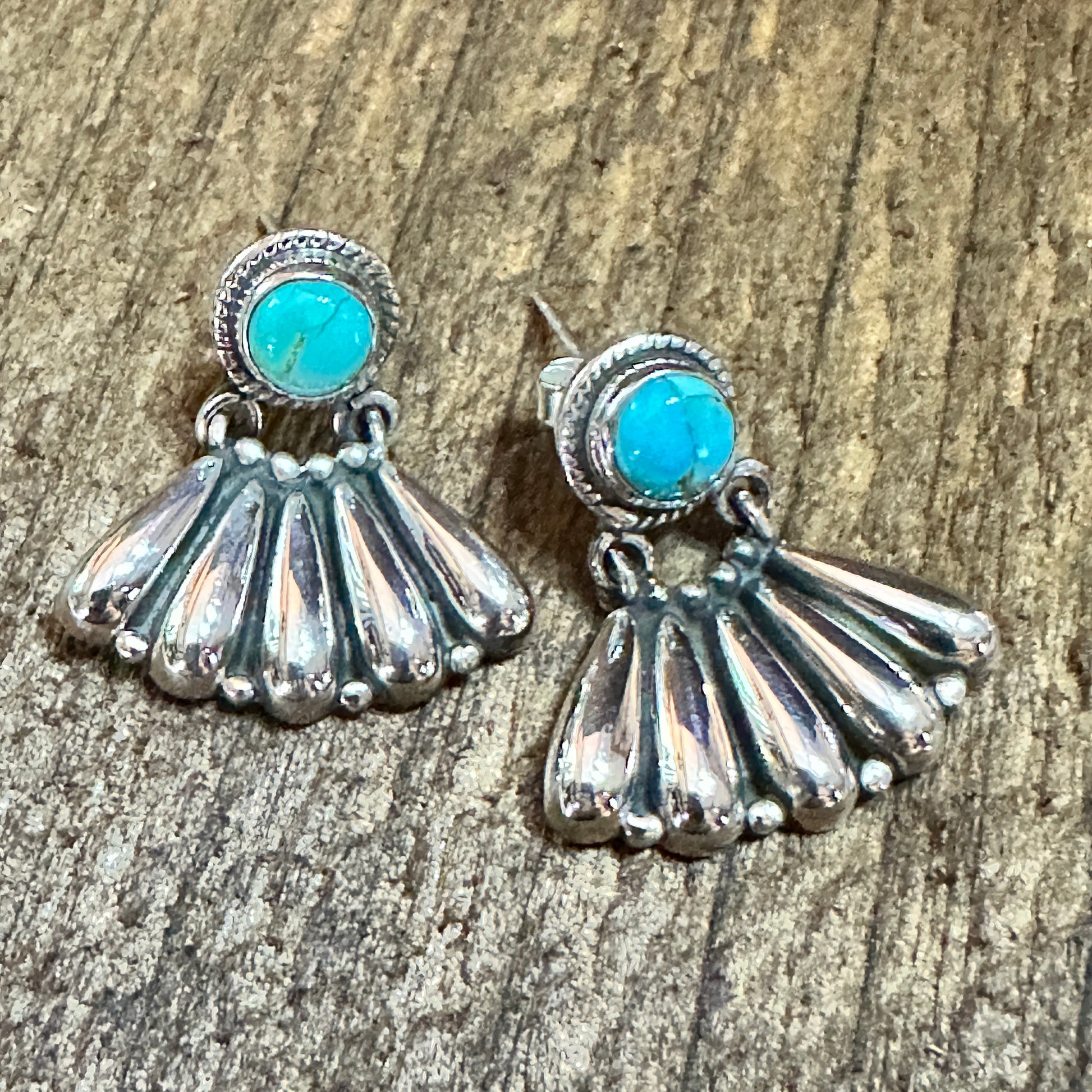 Handmade Kingman Turquoise Stud Earrings 925 Sterling Silver Signed Silver Elegant