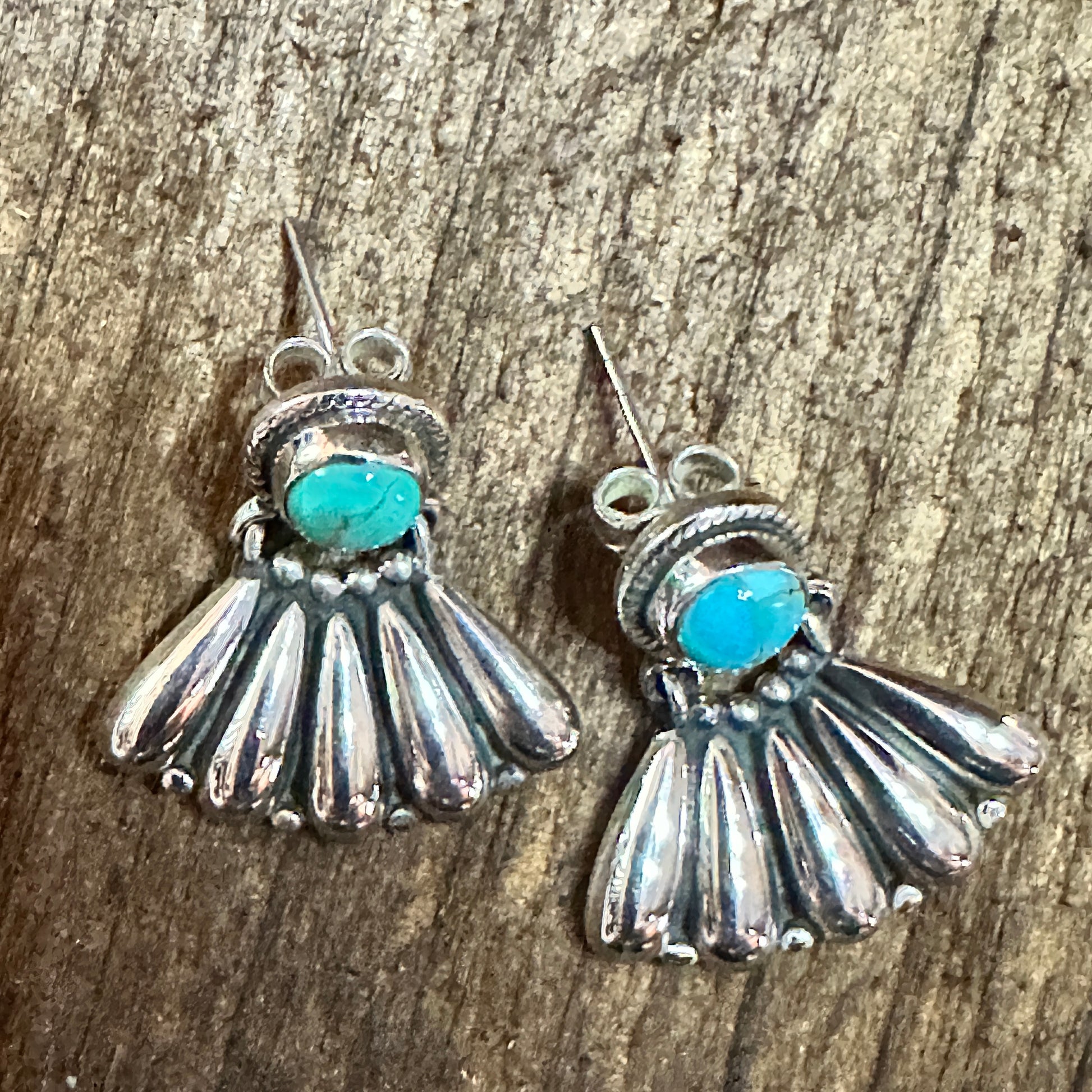 Handmade Kingman Turquoise Stud Earrings 925 Sterling Silver Signed Silver Elegant