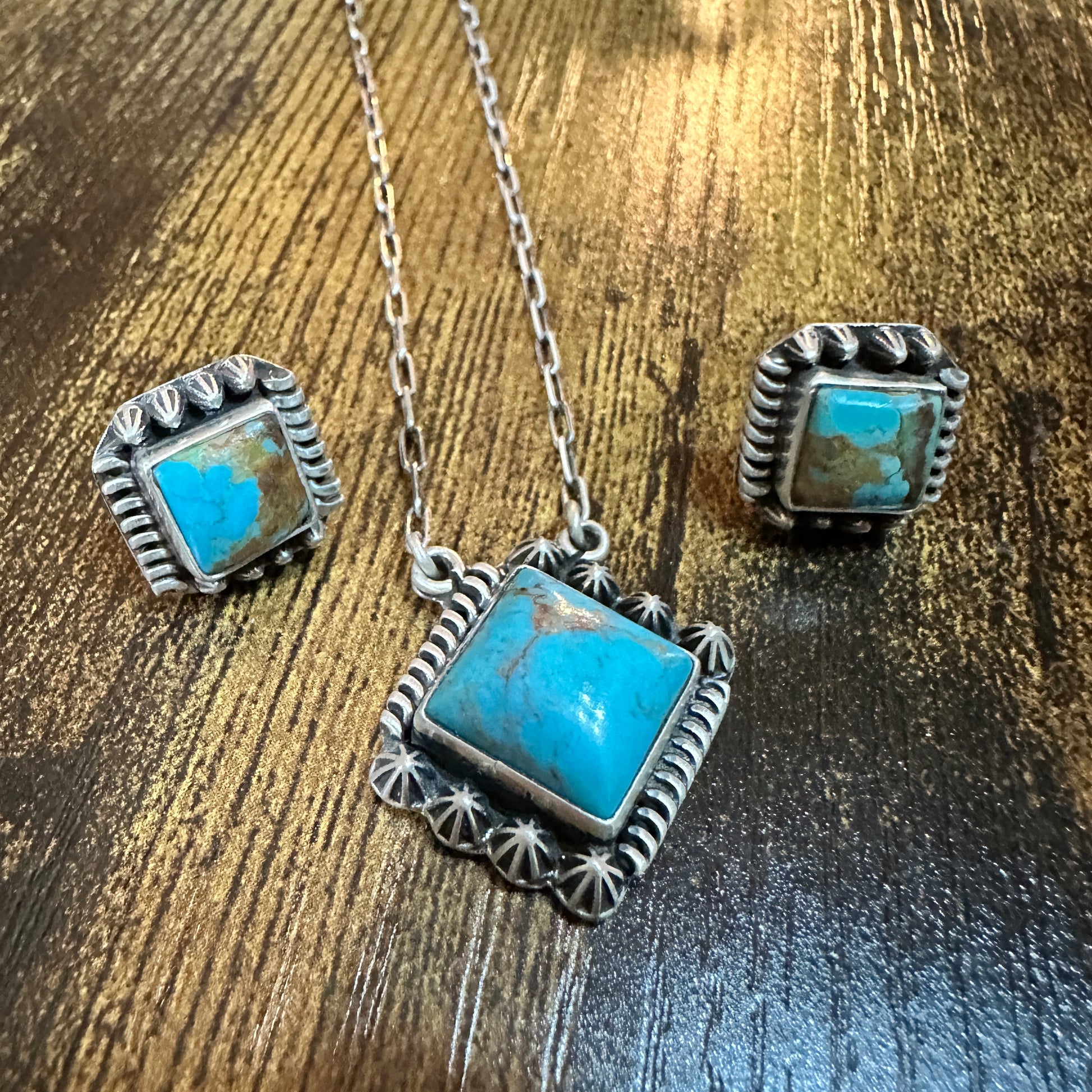 Kingman Turquoise Necklace and Stud Earrings Set, 925 Sterling Silver, Signed Silver Elegant