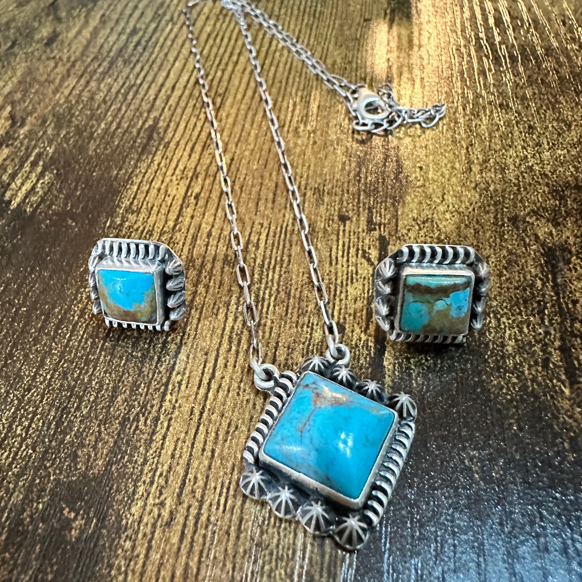 Kingman Turquoise Necklace and Stud Earrings Set, 925 Sterling Silver, Signed Silver Elegant