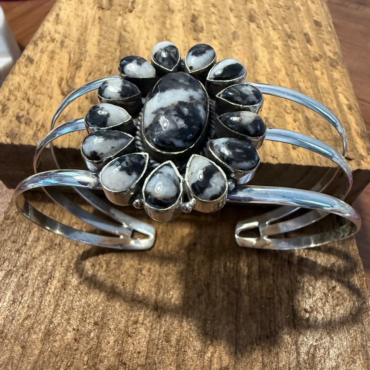 White Buffalo Dahlia Turquoise Adjustable Sterling Cuff Silver Elegant