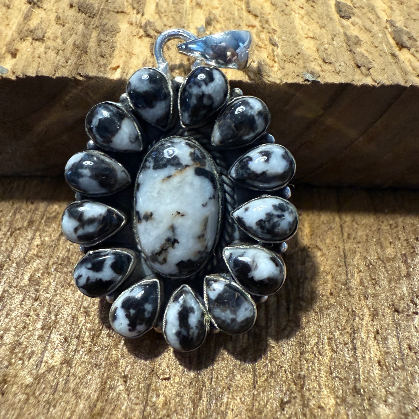 White Buffalo Dahlia Turquoise Gemstone Navajo Pendant Silver Elegant