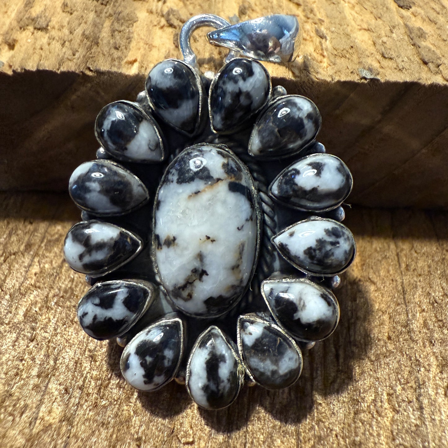 White Buffalo Dahlia Turquoise Gemstone Navajo Pendant Silver Elegant
