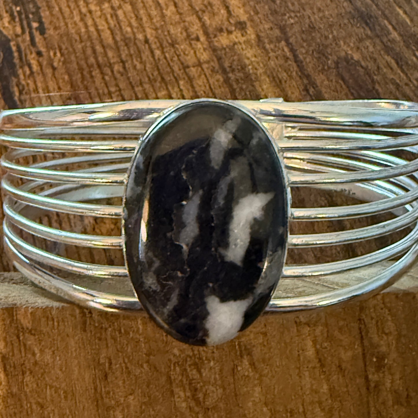 Navajo Style White Buffalo Dahlia Turquoise Sterling Silver Wide Cuff Bangle Bracelet Silver Elegant