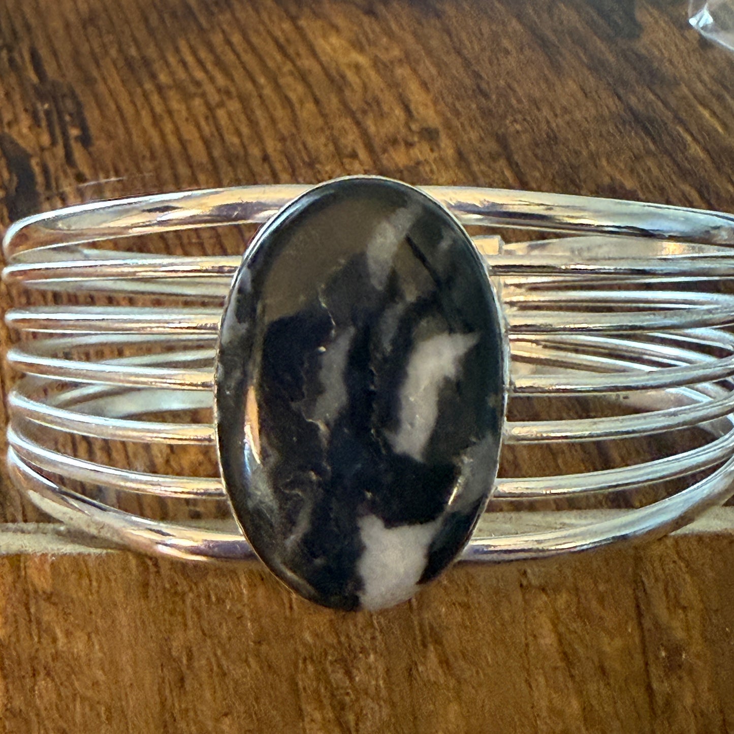 Navajo Style White Buffalo Dahlia Turquoise Sterling Silver Wide Cuff Bangle Bracelet Silver Elegant