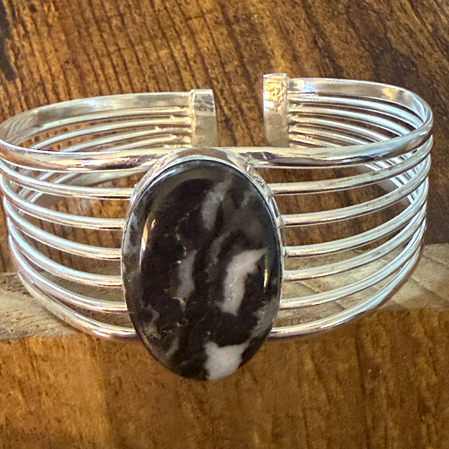 Navajo Style White Buffalo Dahlia Turquoise Sterling Silver Wide Cuff Bangle Bracelet Silver Elegant