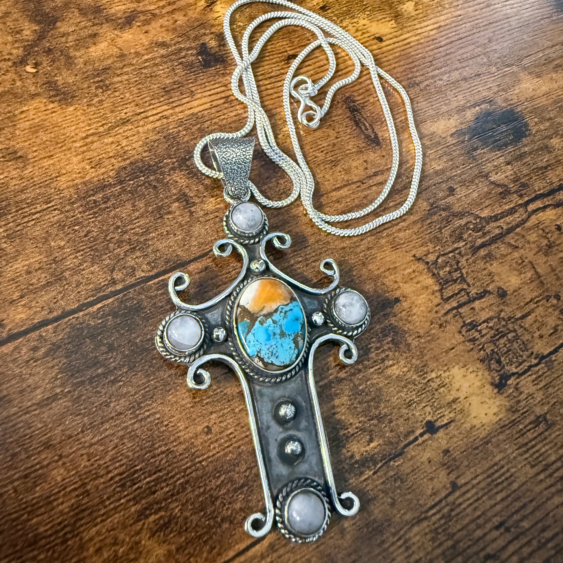 Religion Cross Blue Turquoise Copper Dalhia Oval Natural Stone Rainbow Moonstone Pendant Necklace Silver Elegant