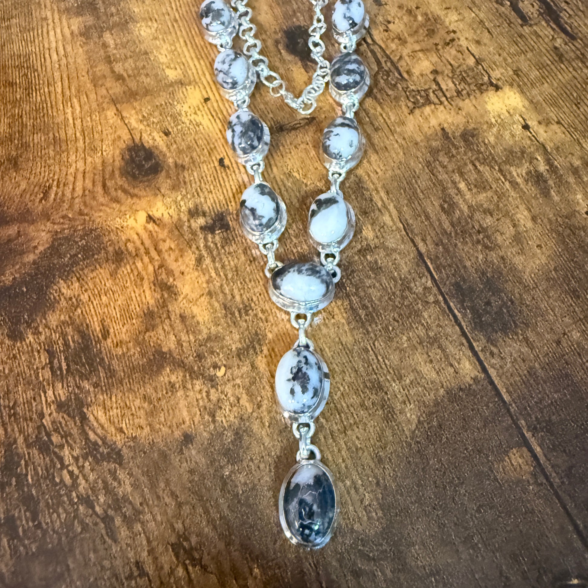 White Buffalo Dalhia Turquoise Stone Y Necklace 925 Sterling Silver Link Silver Elegant
