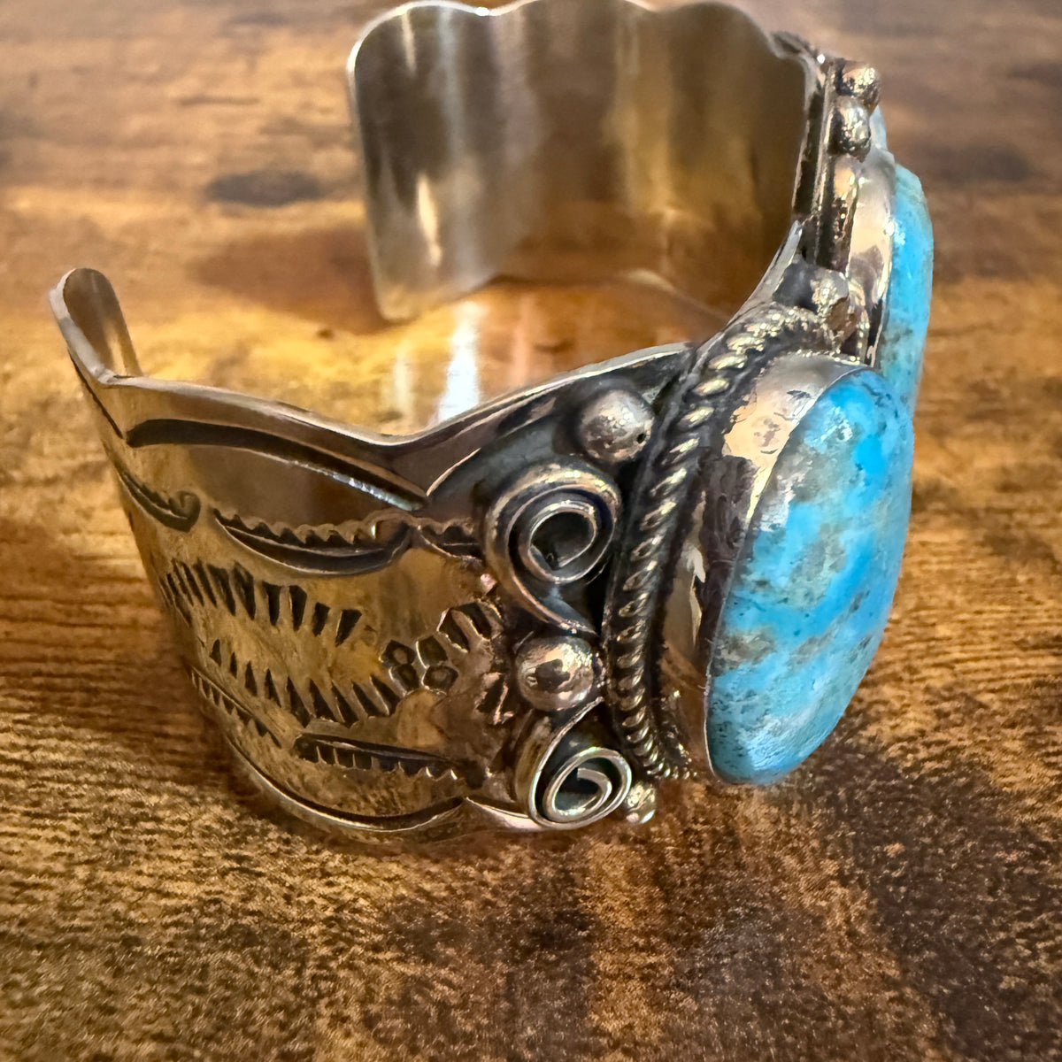 Native Inspired Kingman Turquoise Cuff Bracelet Nickel Silver Signed Cleveland Silver Elegant