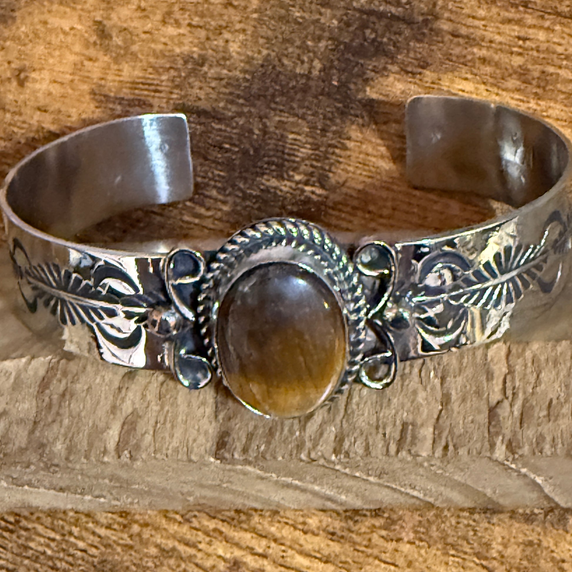 Navajo Inspired Tiger Eye Cuff Bracelet Signed Jackie Cleveland Silver Elegant