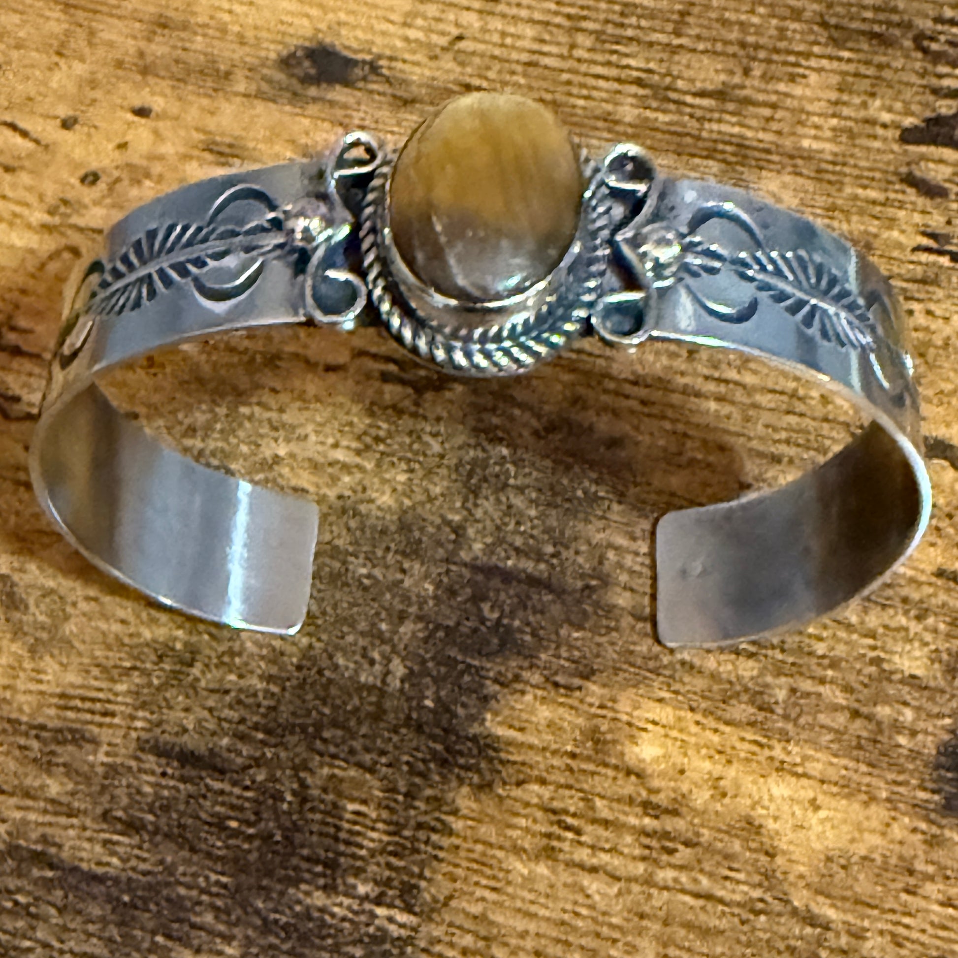 Navajo Inspired Tiger Eye Cuff Bracelet Signed Jackie Cleveland Silver Elegant