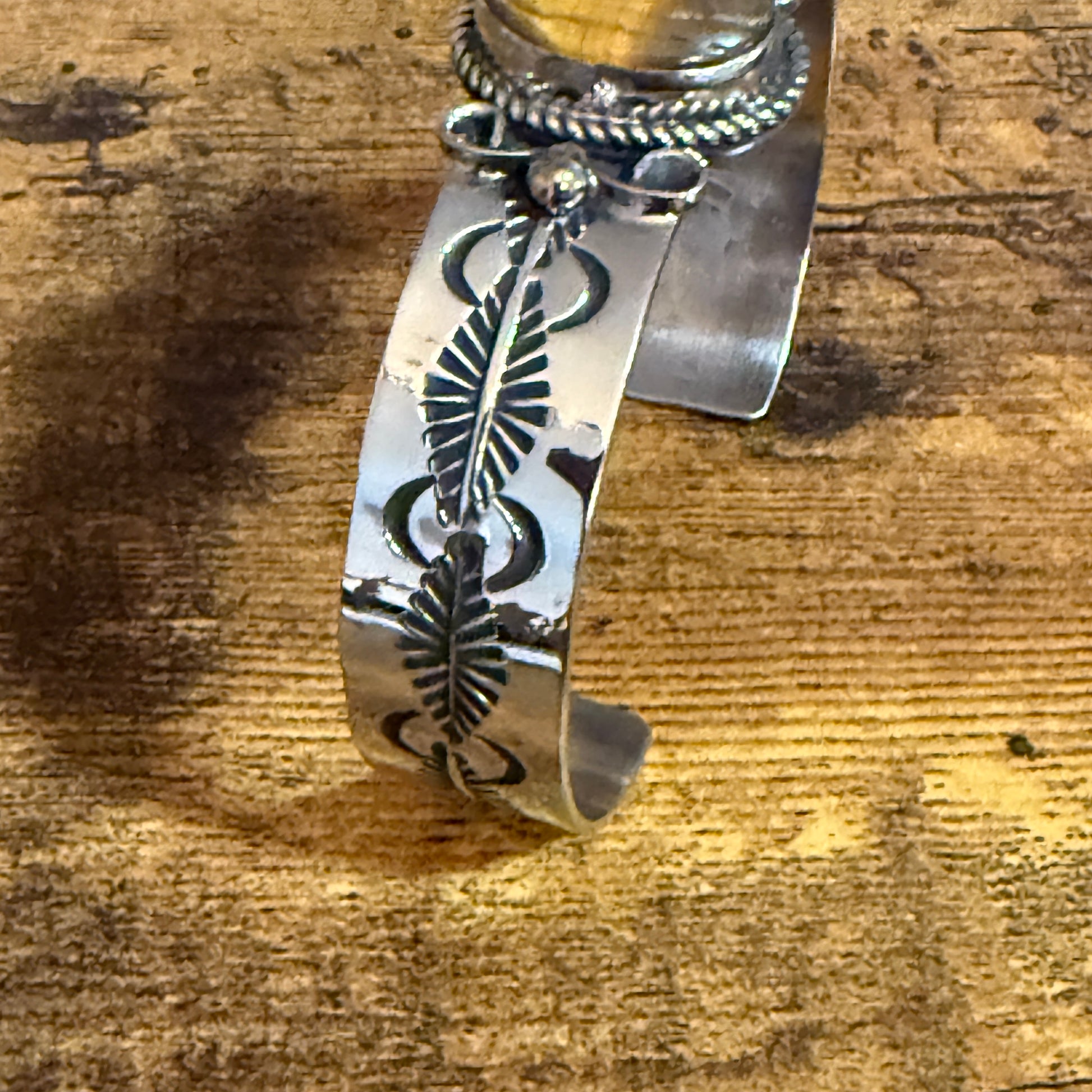 Navajo Inspired Tiger Eye Cuff Bracelet Signed Jackie Cleveland Silver Elegant