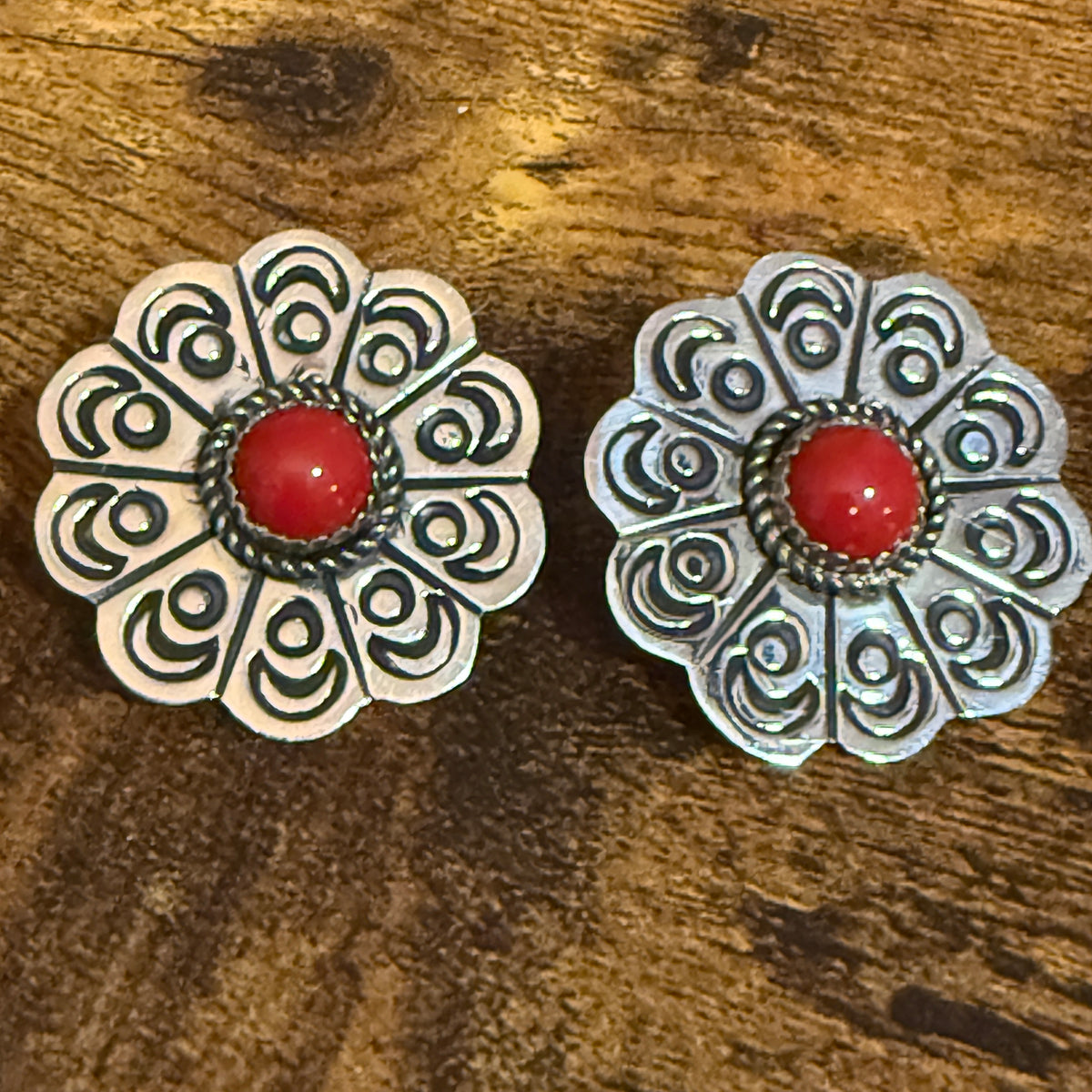 Navajo Inspired Coral Concho Post Earrings Signed Jackie Cleveland Silver Elegant