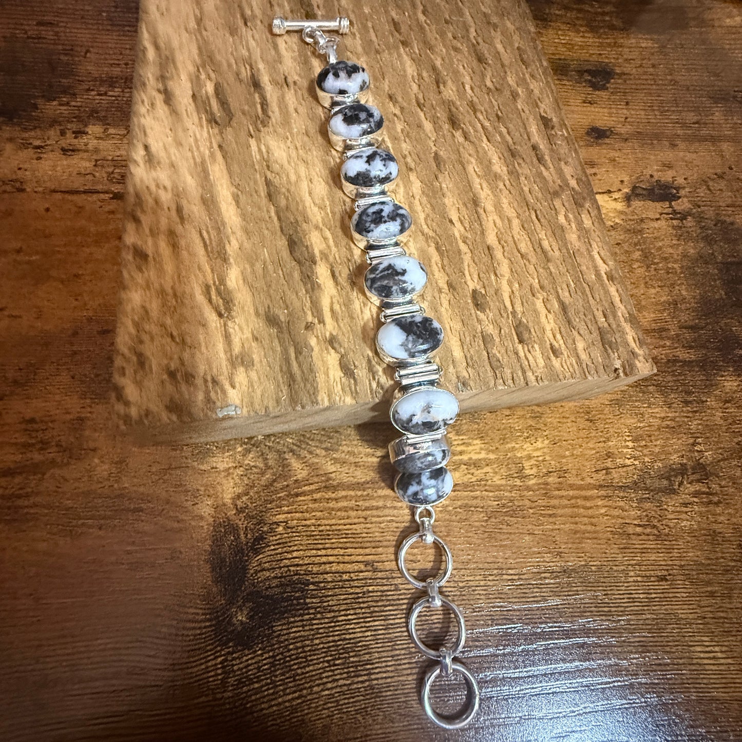 White Buffalo Turquoise Dalhia Bezel 925 Sterling Silver Chain Link Bracelet Silver Elegant