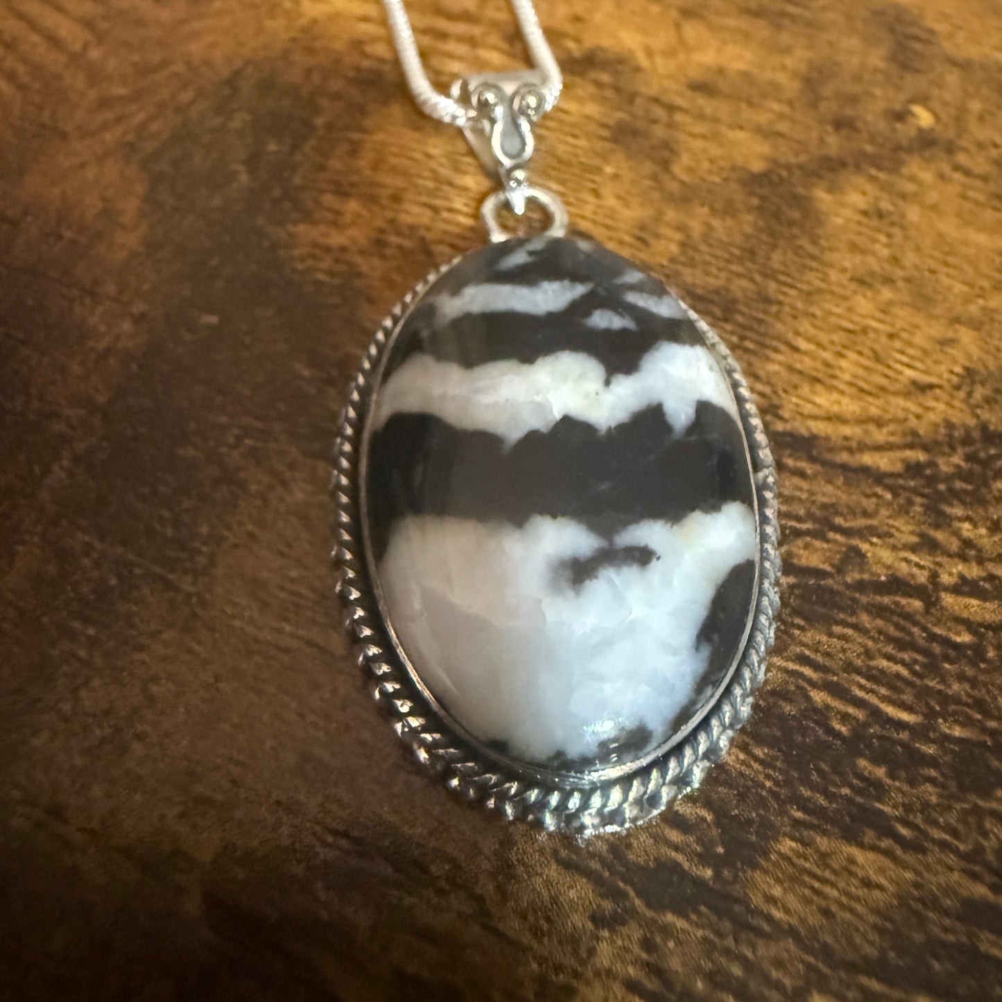 White Buffalo Turquoise Dahlia Pendant Sterling Silver 18 Inch Chain Silver Elegant