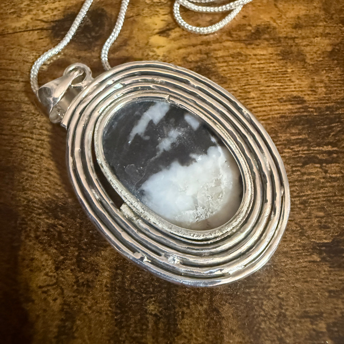 White Buffalo Turquoise Dahlia Pendant Necklace 925 Sterling Silver 18 Chain Silver Elegant