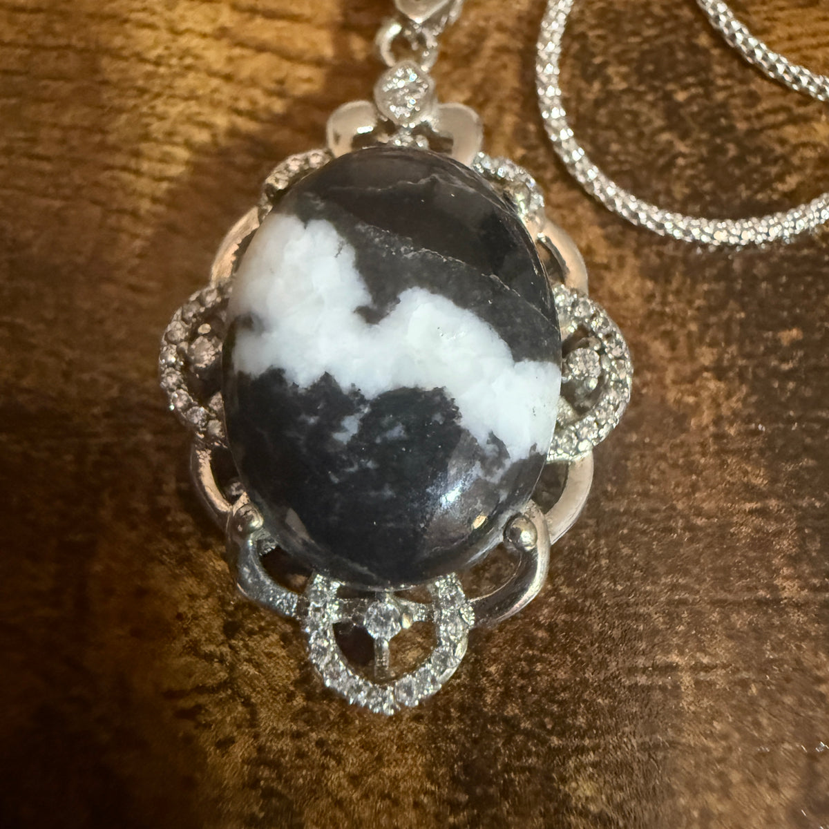 White Buffalo Turquoise Dahlia Pendant Necklace Sterling Silver 18 Inch Chain Silver Elegant