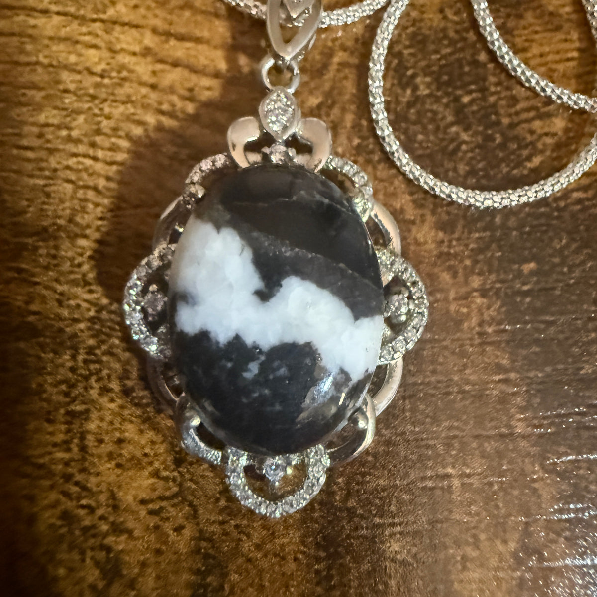 White Buffalo Turquoise Dahlia Pendant Necklace Sterling Silver 18 Inch Chain Silver Elegant