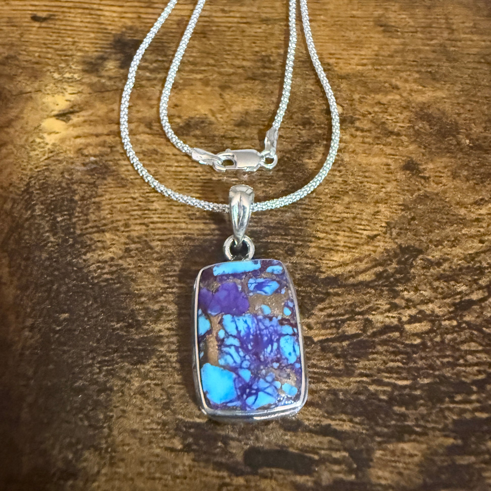 Kingman Purple Dahlia Turquoise Pendant Necklace 925 Sterling Silver 18In Chain Silver Elegant