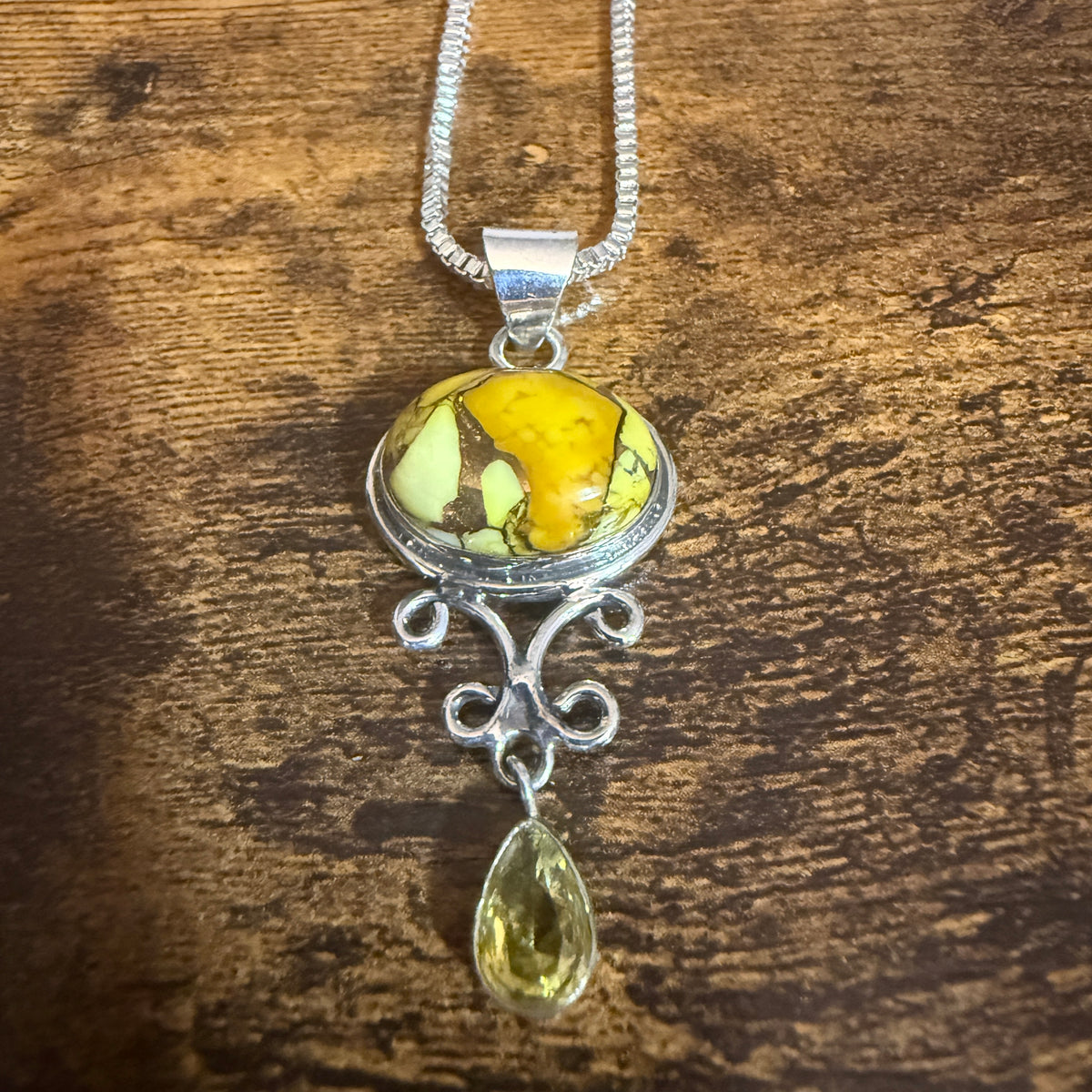 Honey Rose Dahlia Gemstone Pendant Necklace 925 Sterling Silver 20 Inch Silver Elegant