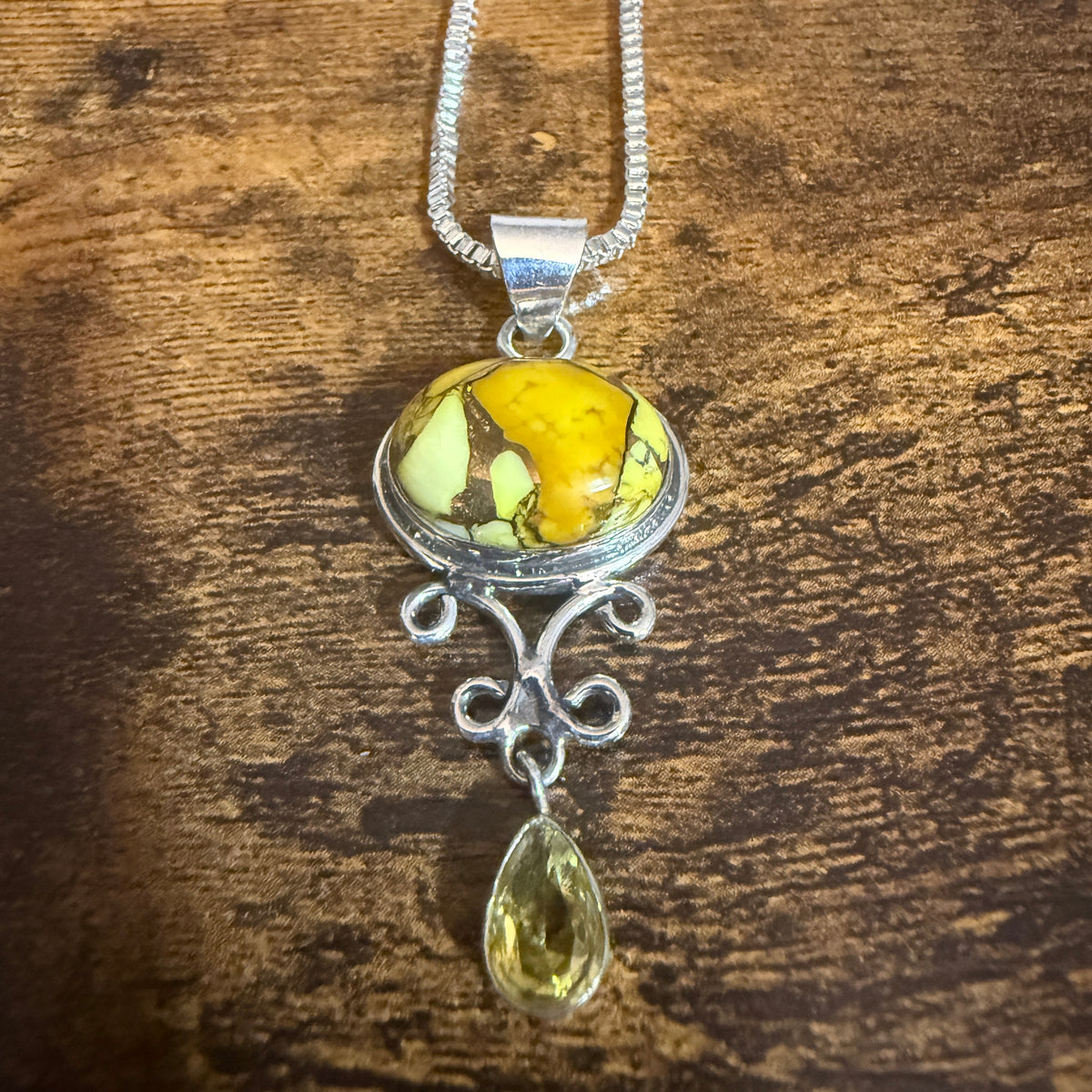 Honey Rose Dahlia Gemstone Pendant Necklace 925 Sterling Silver 20 Inch Silver Elegant