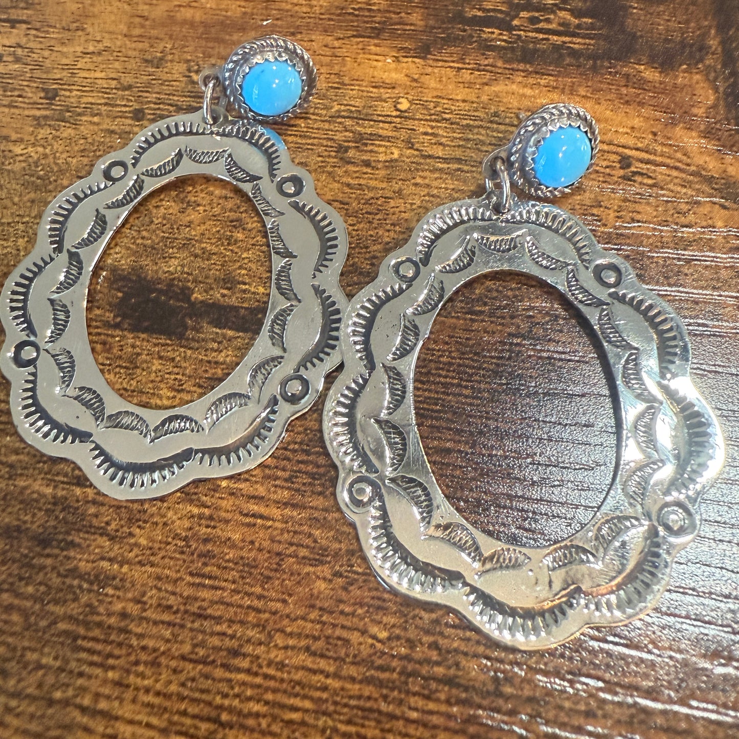 Navajo Style Turquoise Dangle Earring Signed By Cleveland Nickel Silver Silver Elegant