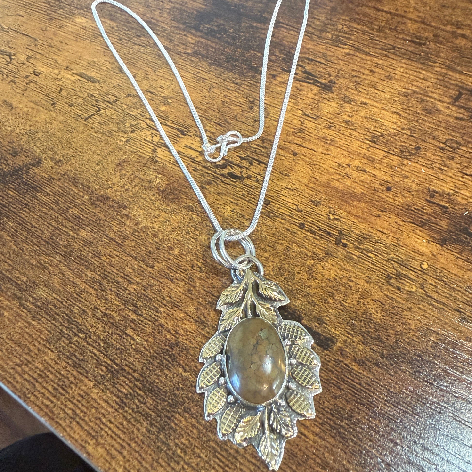 Natural Tibetan Turquoise Leaf Pendant In 925 Sterling Silver 18 Inch Chain Silver Elegant
